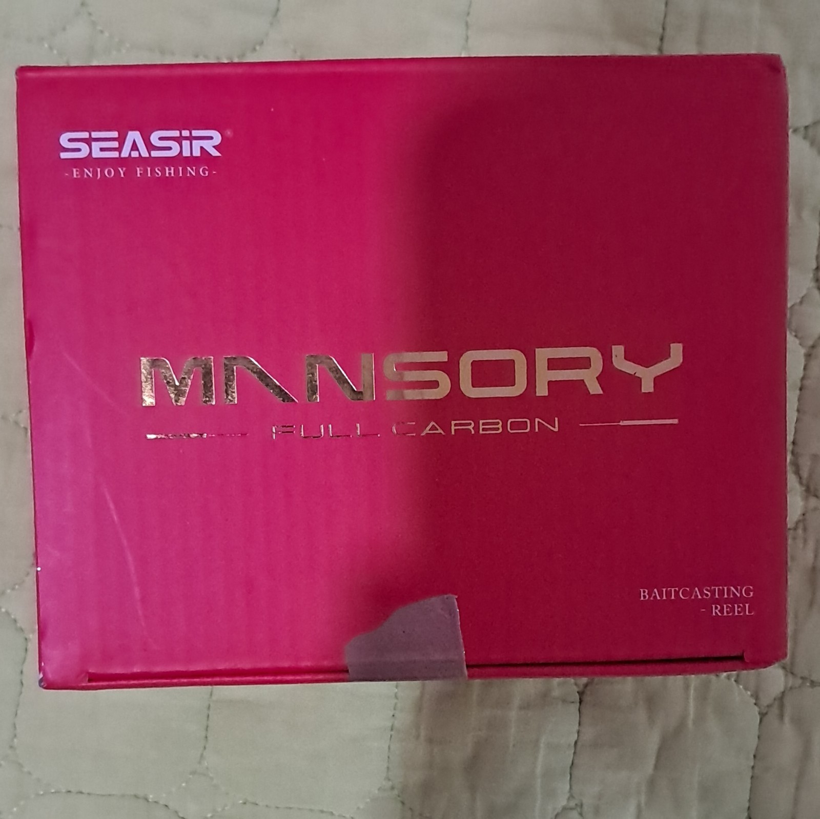 SEASIR MANSORY Baitcasting Reel Right-Hand Star Drag Gray/Red/Black w/Spool