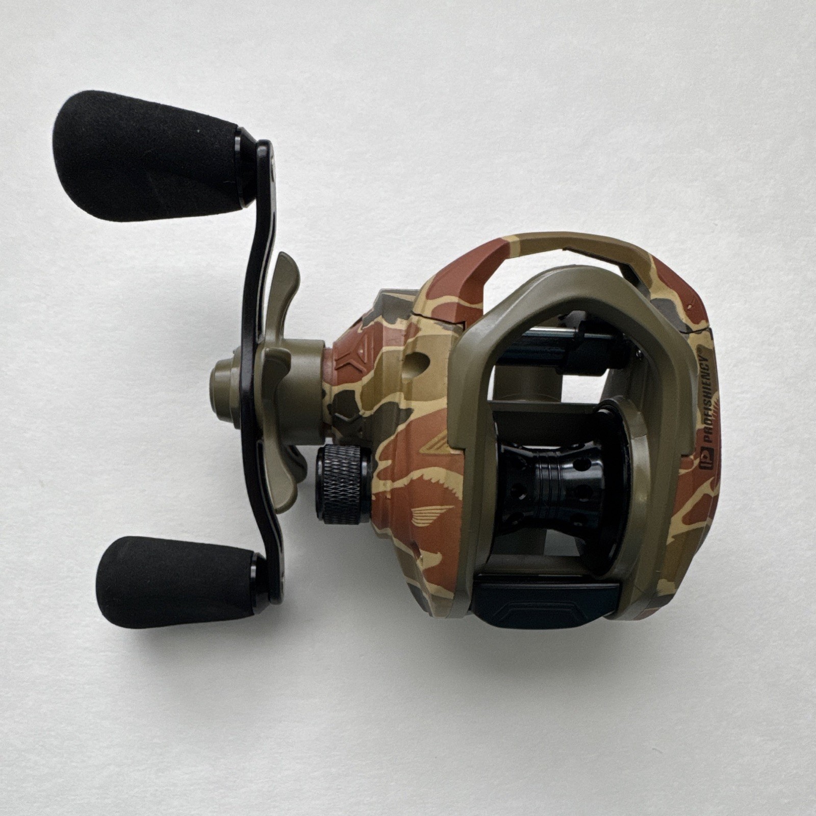 Profishiency Camo Baitcast Reel Left Hand 7.1:1 Gear Ratio 6 + 1 Bearings