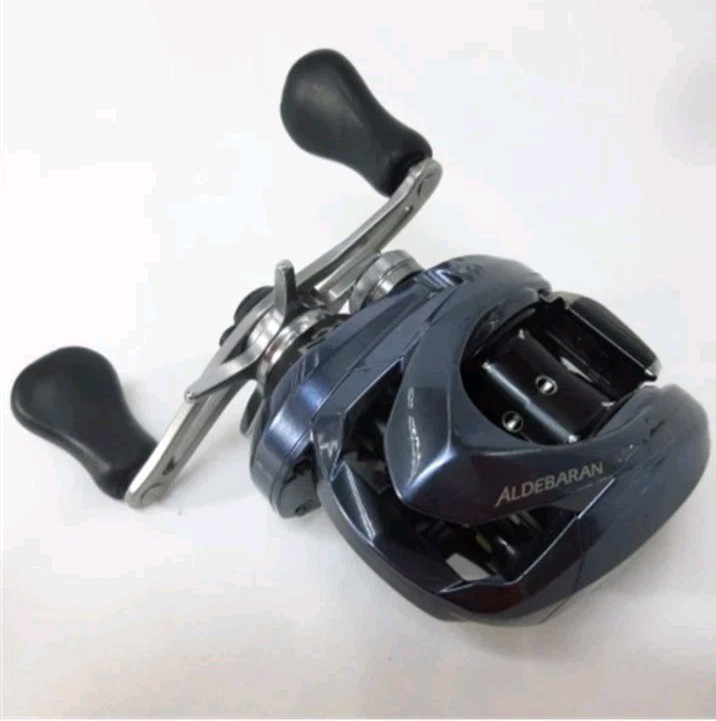 Shimano 18 Aldebaran MGL 30 Right Hand Baitcasting Reel Used