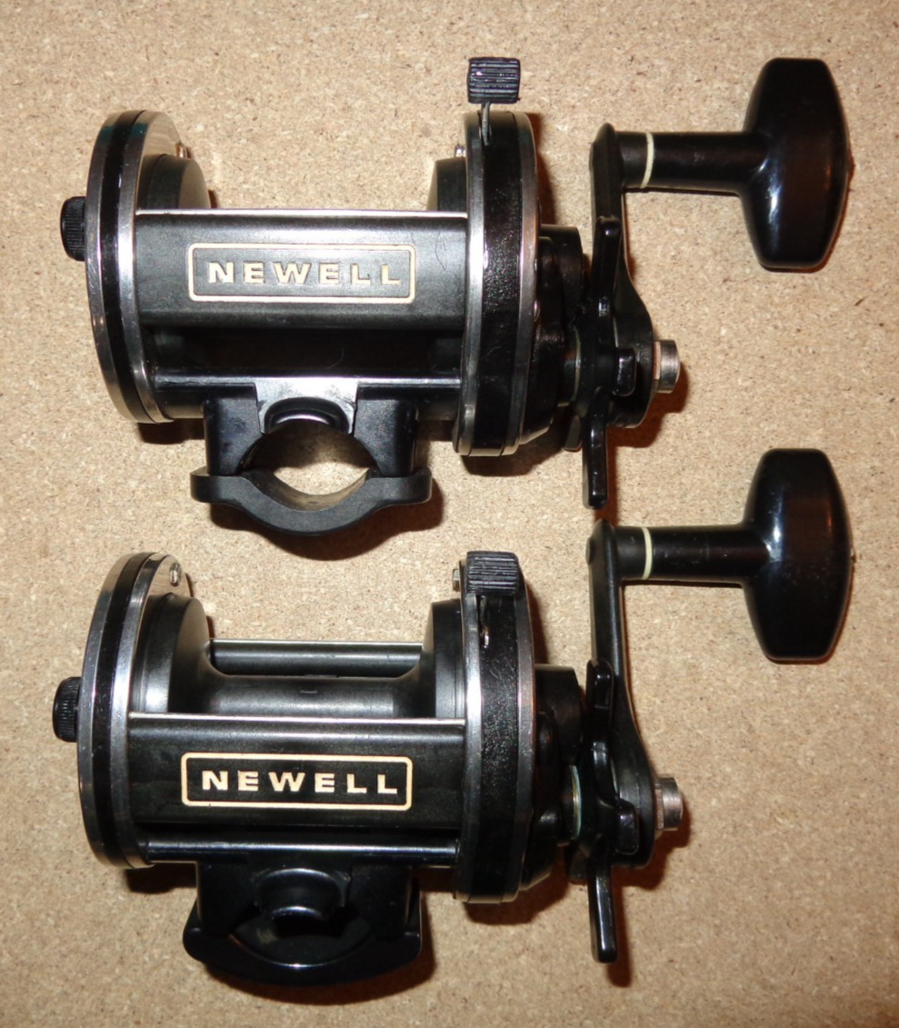 Pair of Carl Newell Black Graphite 235-5 Right-Hand Conventional Fishing Reels