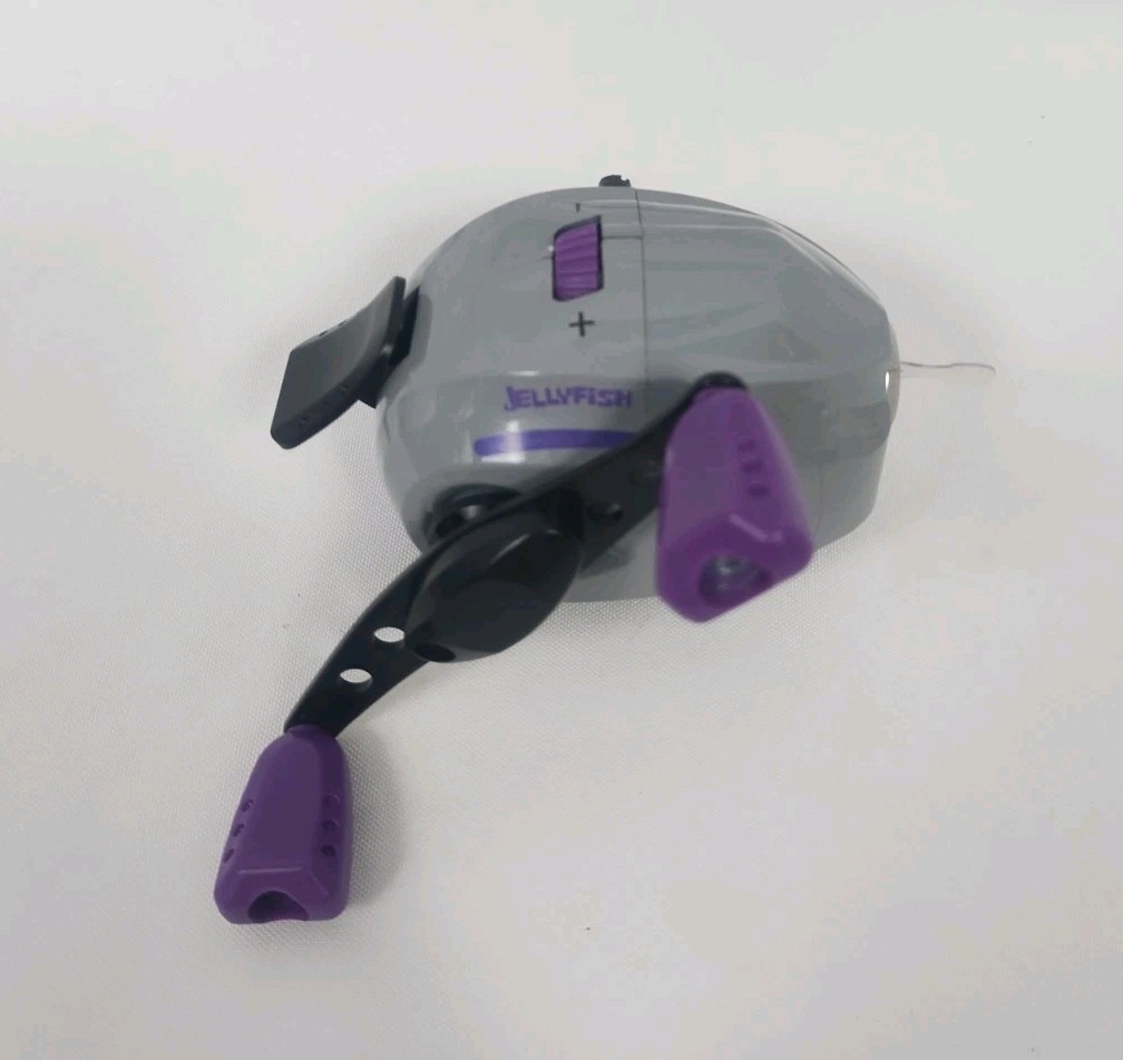 Shakespeare Agility Jellyfish Spinning Reel, Spincast, Push button Reel, Purple