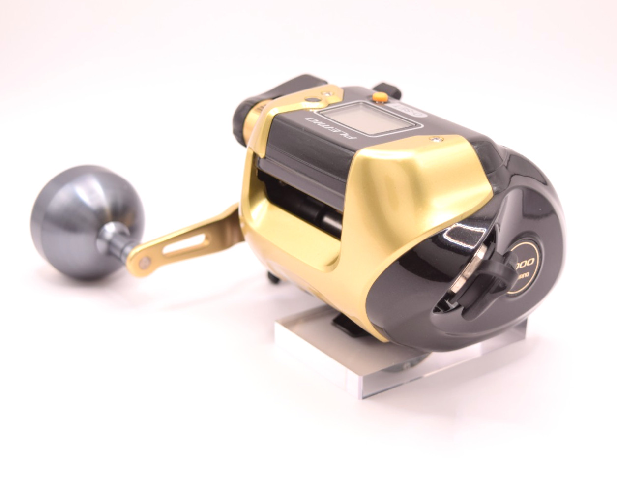 [Limited Edition] Shimano Plemio 3000 Gold Electric Fishing Reel w/ Power cord