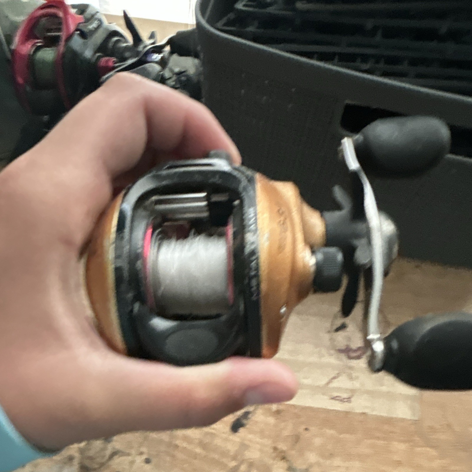 Lot of 2 Baitcast Fishing Reels Star Drag Gray Gold Black Baitcasting Reels