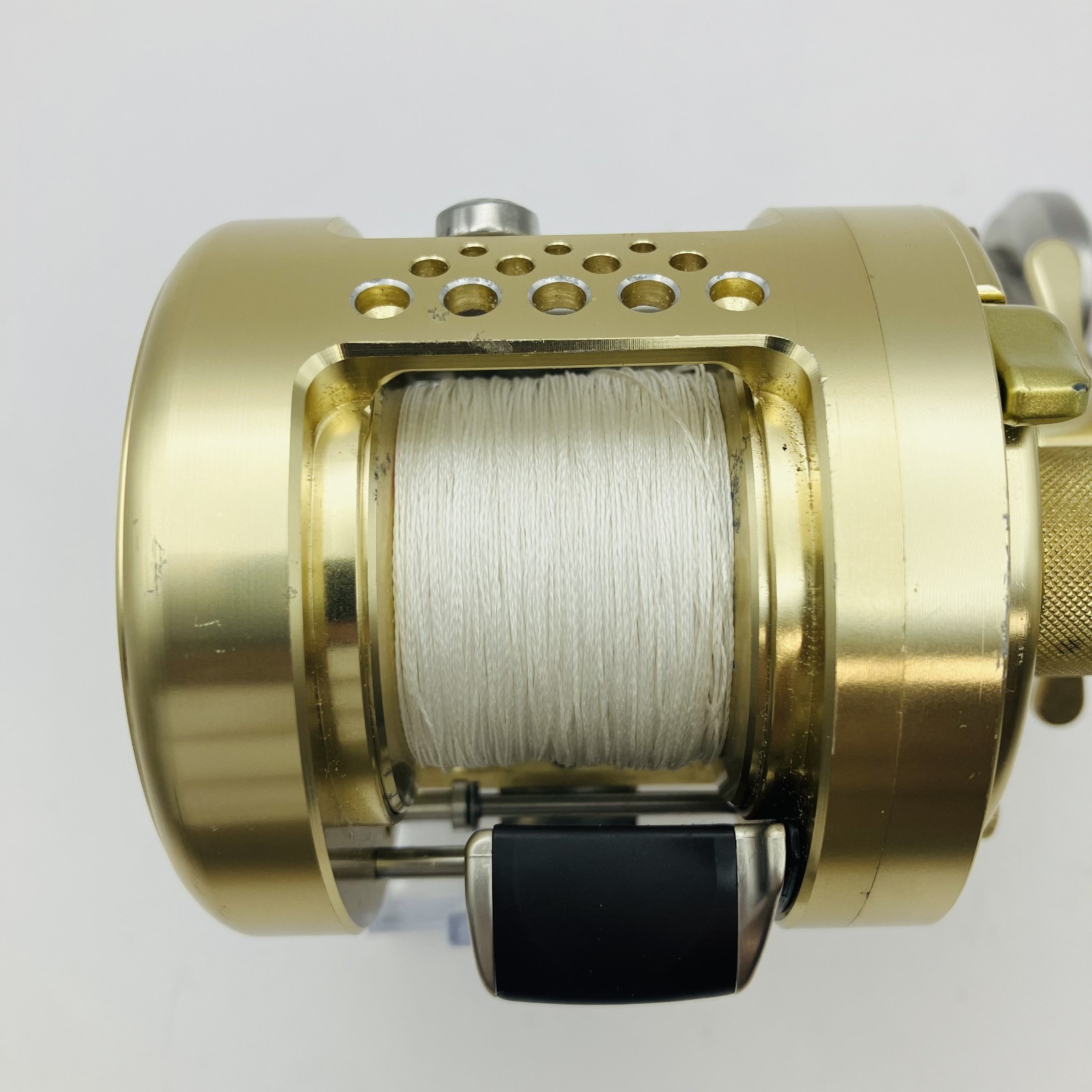 „Excellent+++++“ Shimano 01 CALCUTTA CONQUEST 300 Right Bait Casting Reel s0567