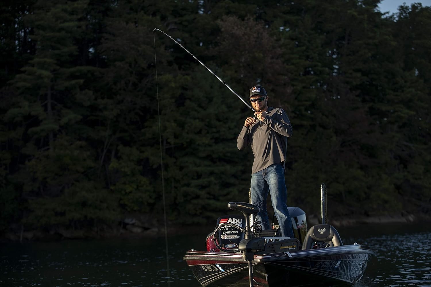 Ambassadeur SX Baitcast Fishing Reel
