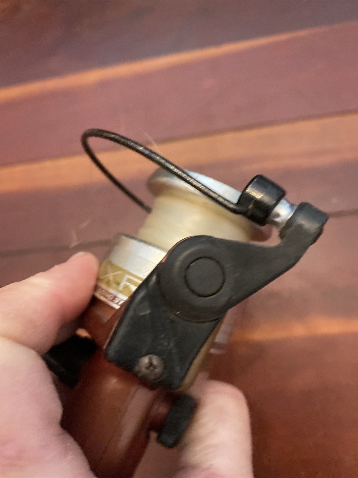 Vintage ZEBCO QUANTUM XR2 Spinning Fishing Reel Long Stroke 1994 Burgundy