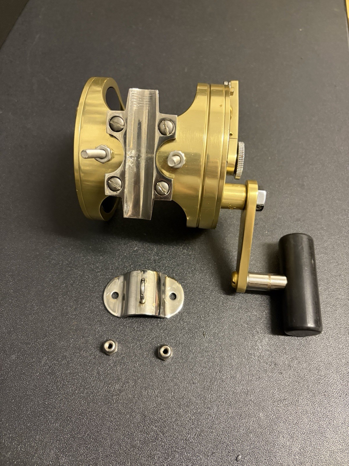 Tycoon Fin Nor Golden Regal 30 Lever Drag BigGame Offshore Fishing Reel Orig Box