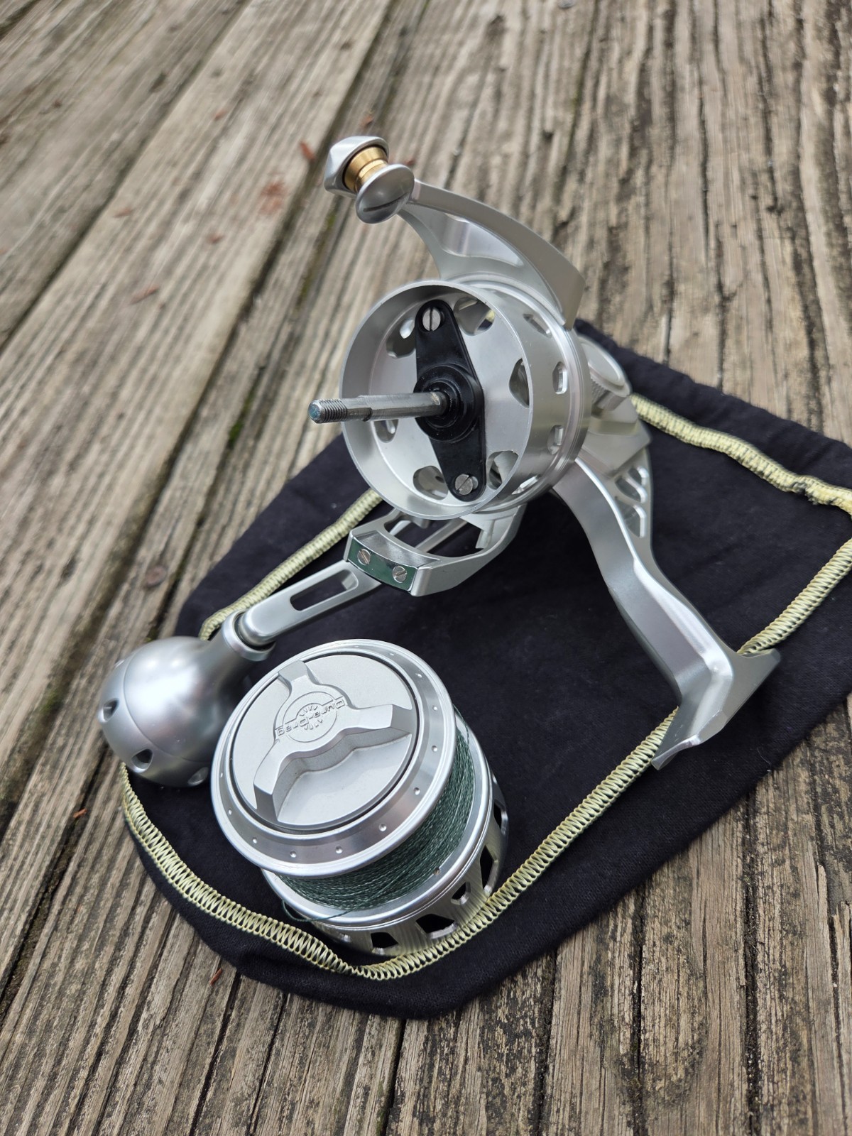 Penn Torque II 5500 BLS Surf Reel with Display Stand