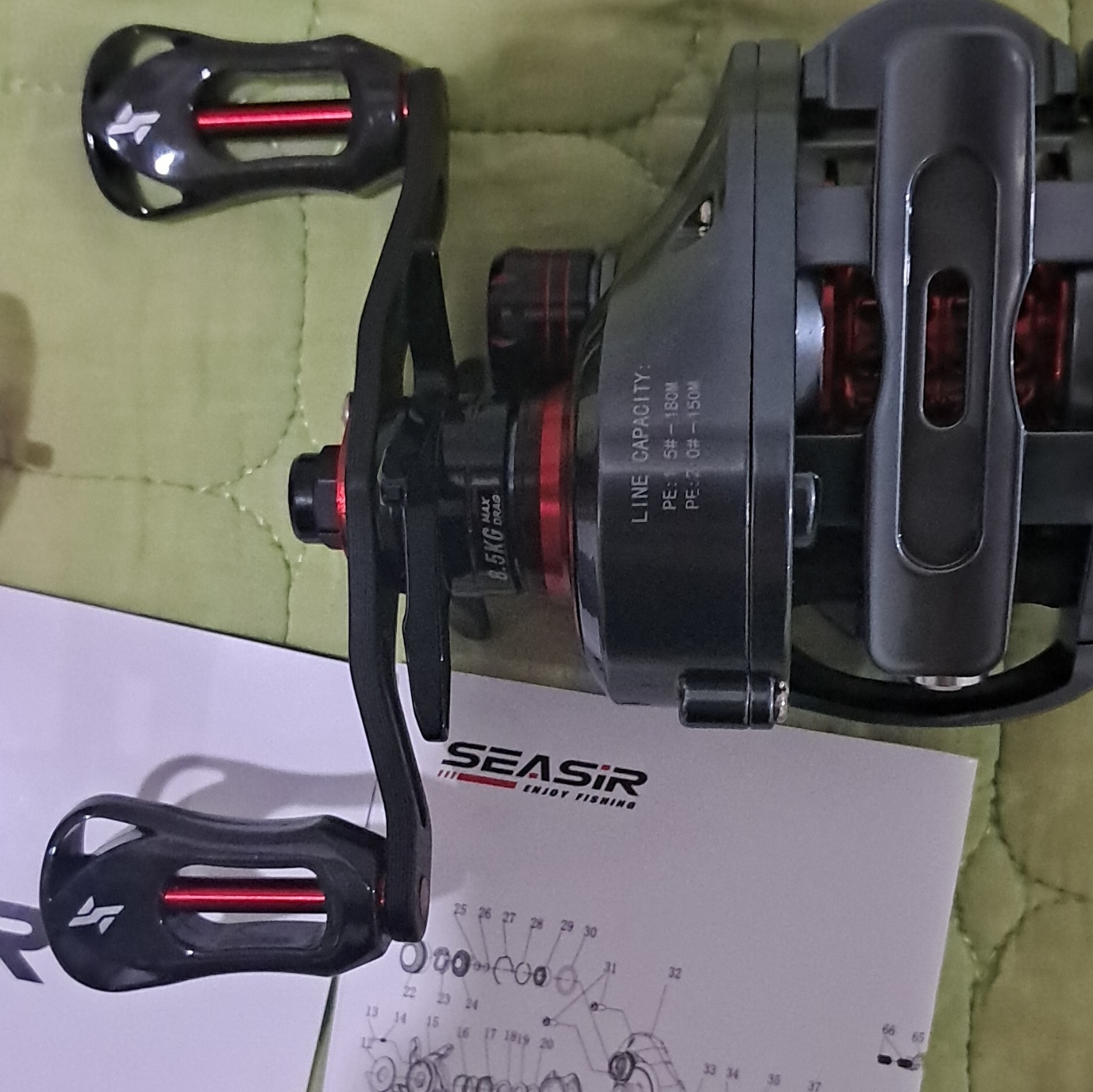 SEASIR MANSORY Baitcasting Reel Right-Hand Star Drag Gray/Red/Black w/Spool
