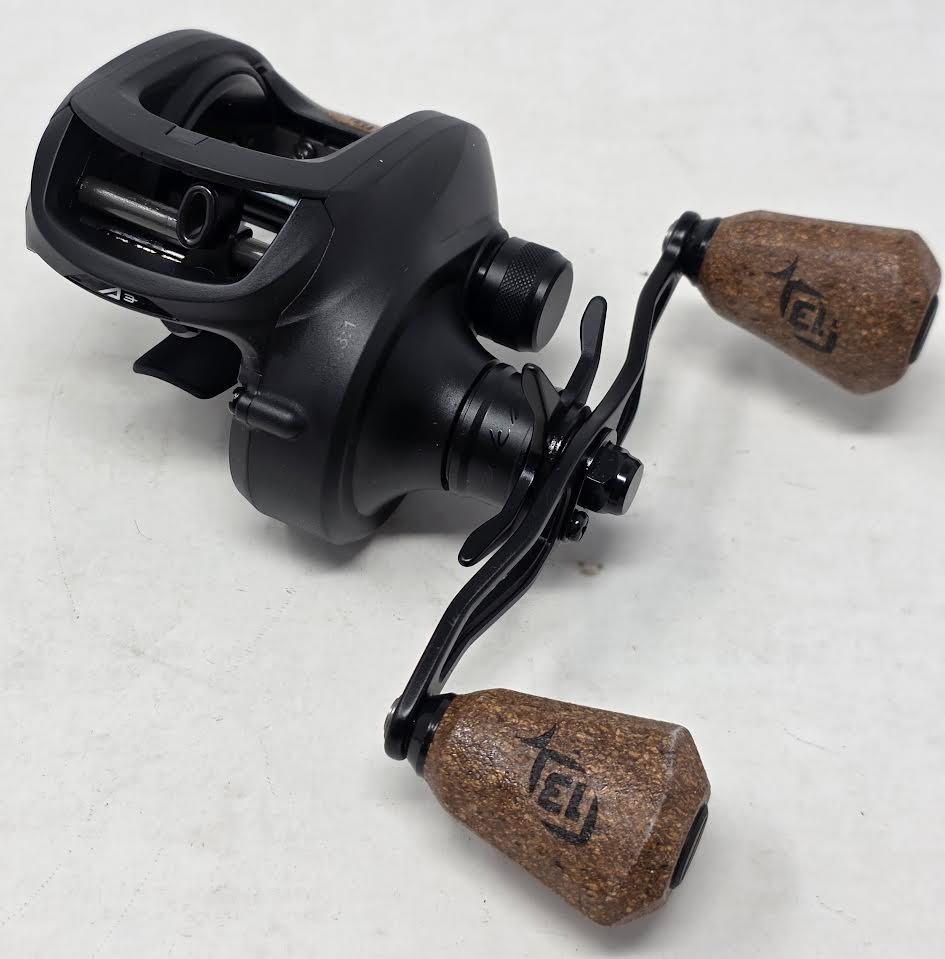 13 FISHING ‚ CONCEPT A3 BAITCAST REEL ‚ CA3-6.3-LH ‚ 6.3:1 – 10.3 OZ ‚