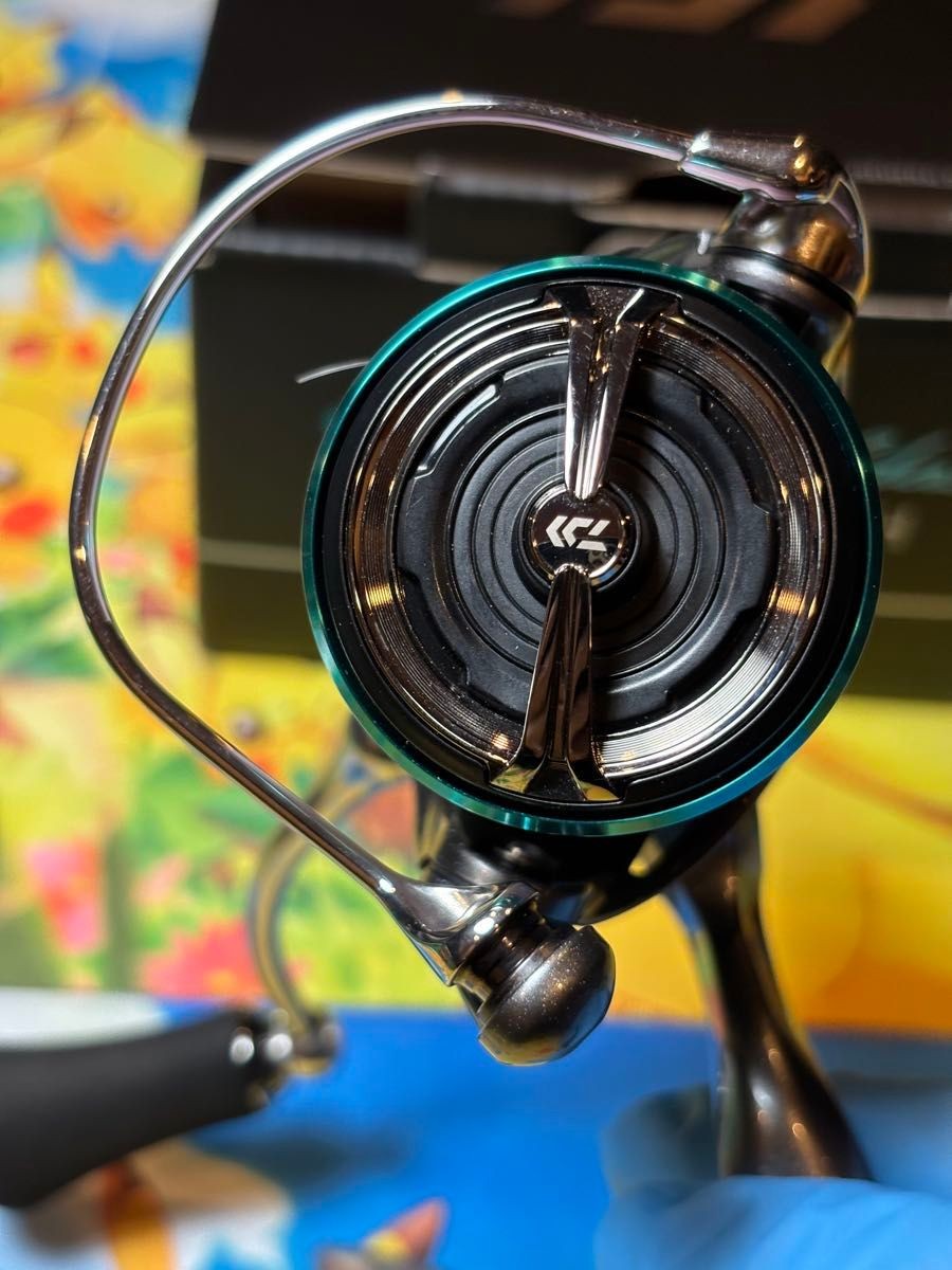 DAIWA 25 EMERALDAS AIR PC LT2500-H Spinning Reel Eging Excellent Condition JDM