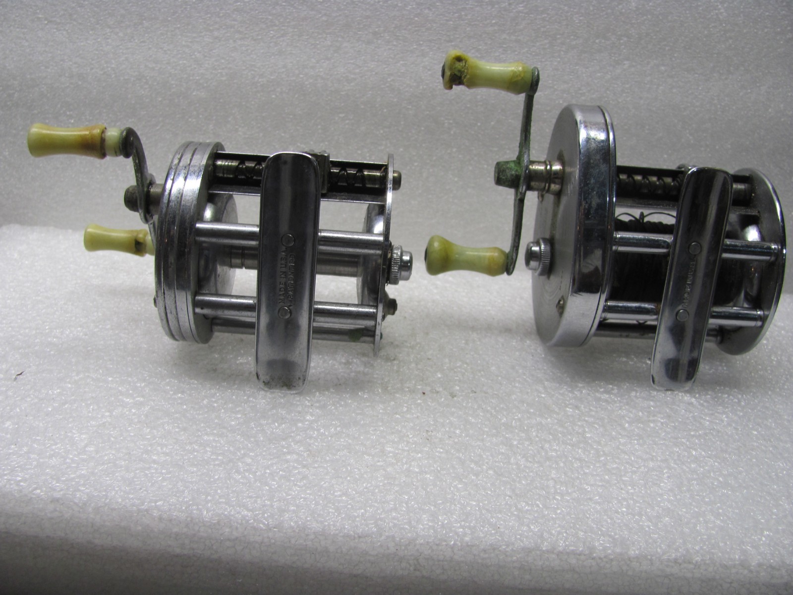 2 Pre-Owned Shakespeare Reel (True Blue 1956) (Direct Drive 1950)