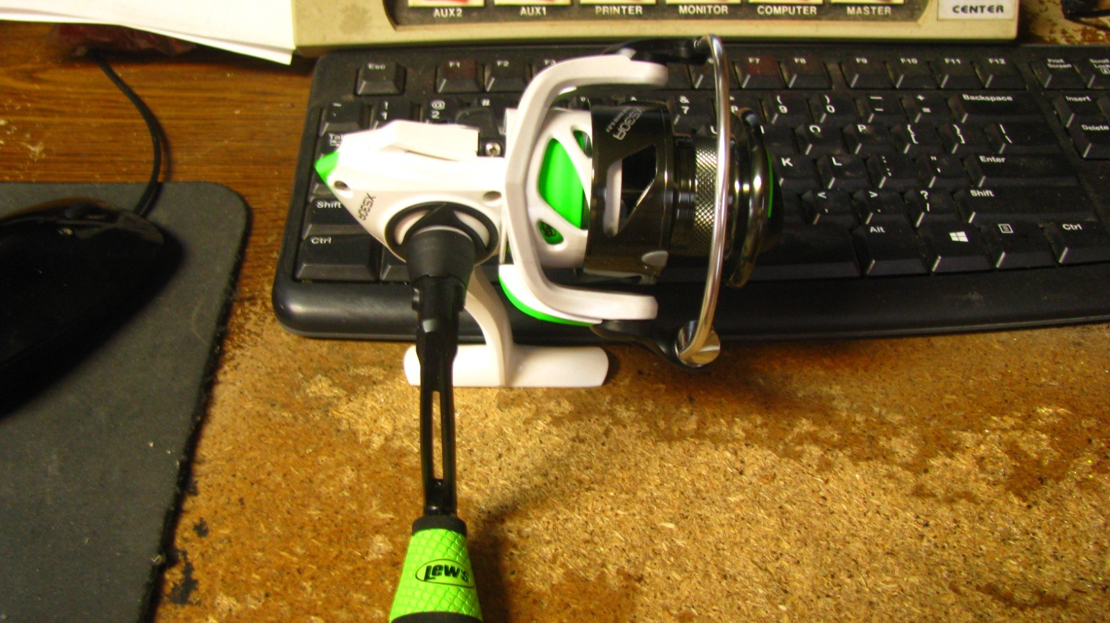 Lews „Xfinity“ spin reel, size 30, nip, 8 bearings, 6.2/1, 2 ct, free shipping