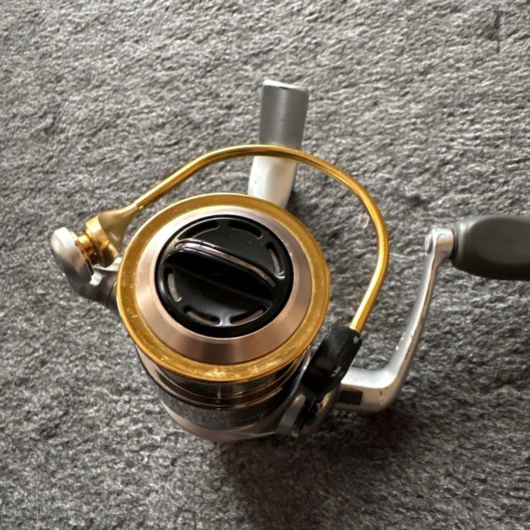 Daiwa Ignis 2004C Spinning Reel Junk Repair Part Fishing Equipment