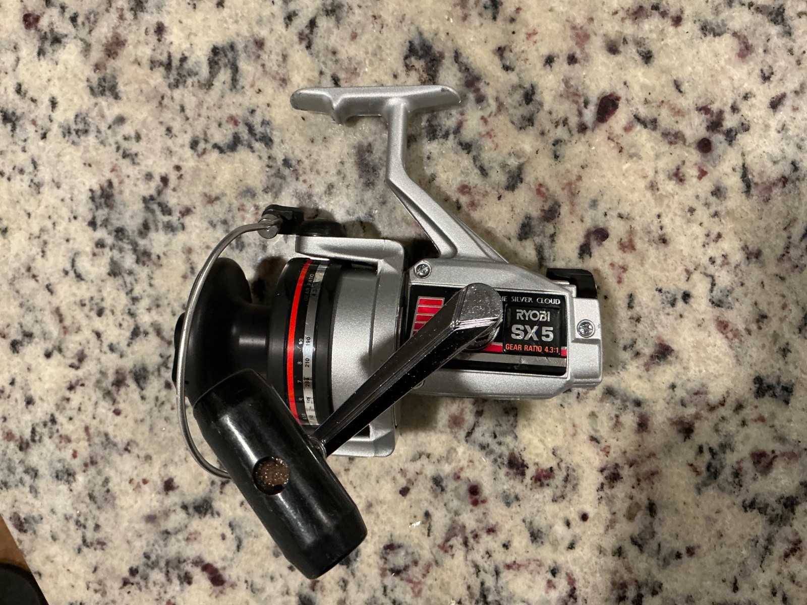 Vintage Ryobi SX5 The Silver Cloud 4.3:1 Fishing Spinning Reel Graphite JAPAN