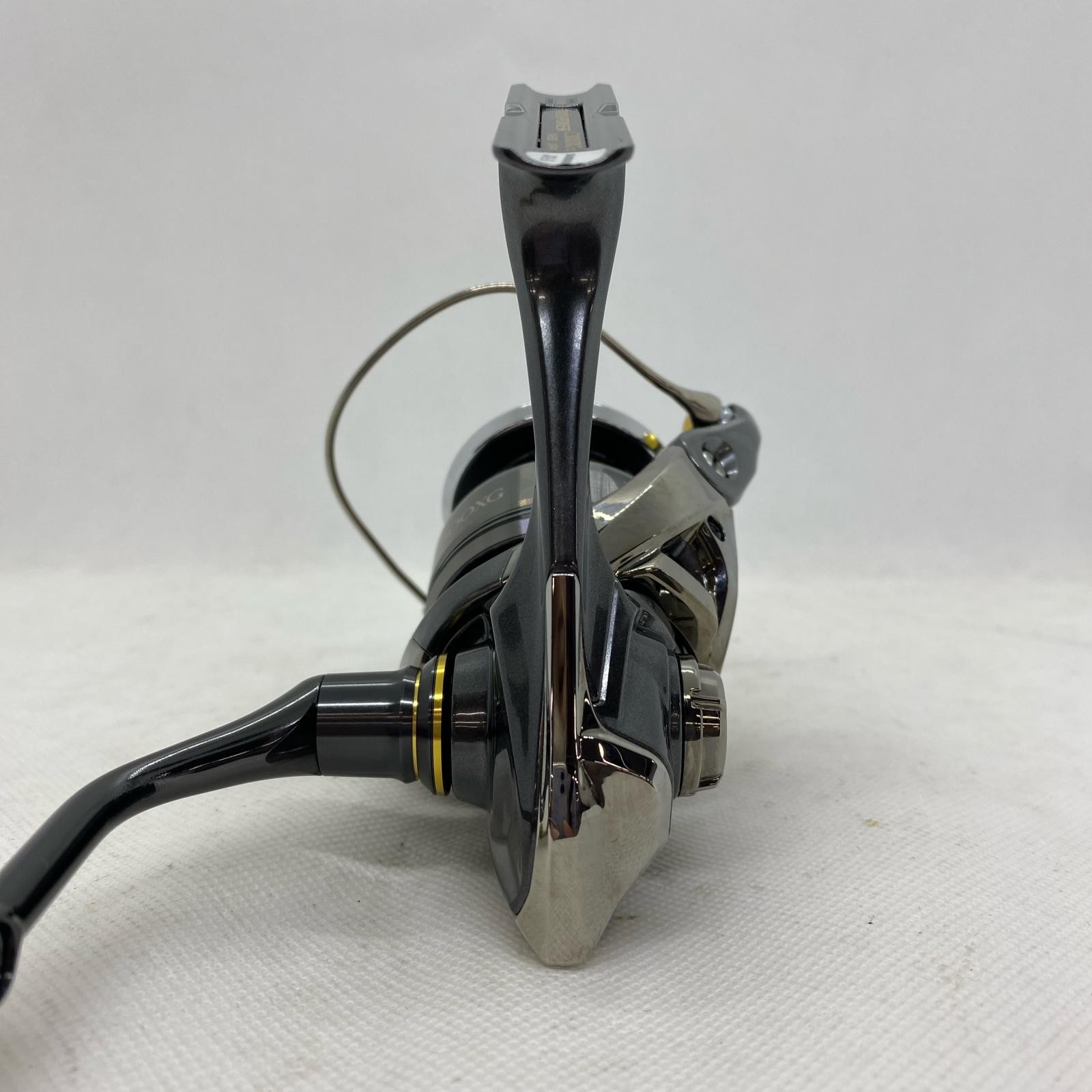 SHIMANO Spinning reel 24 Twin Power C3000XG 046826