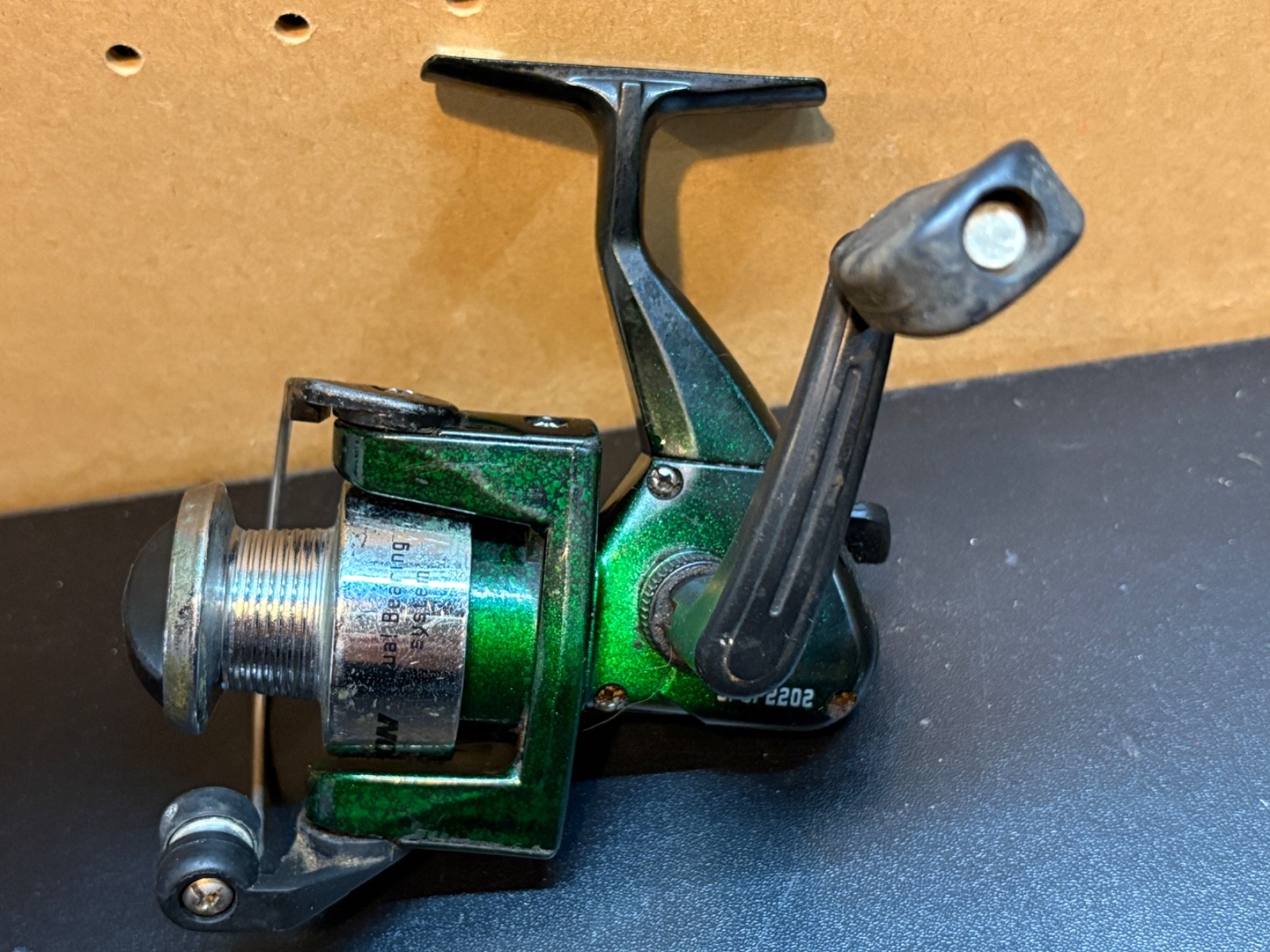 Johnson ~ Sprint SPSP2202 Dual Bearing System Fishing Reel Well Used