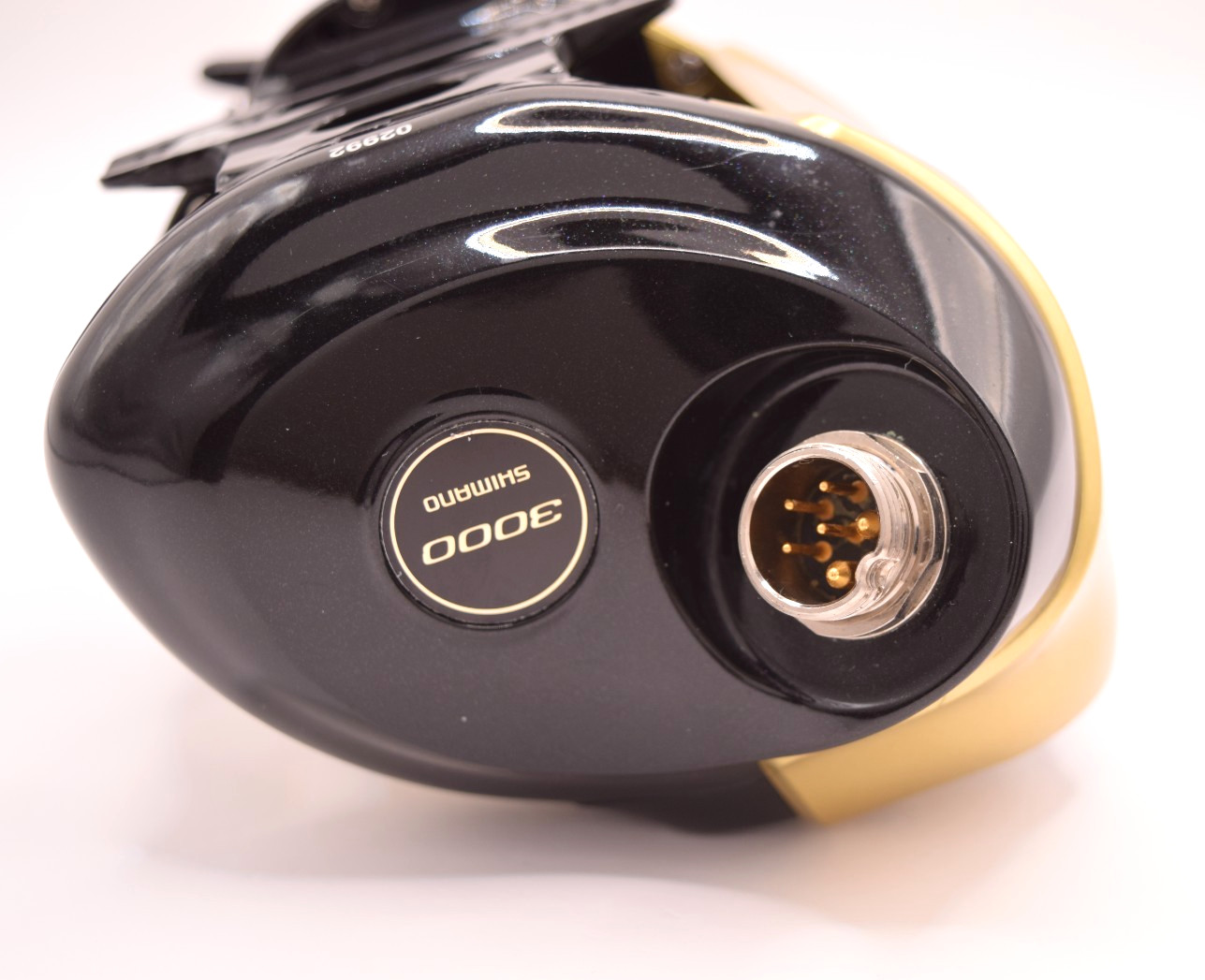 [Limited Edition] Shimano Plemio 3000 Gold Electric Fishing Reel w/ Power cord