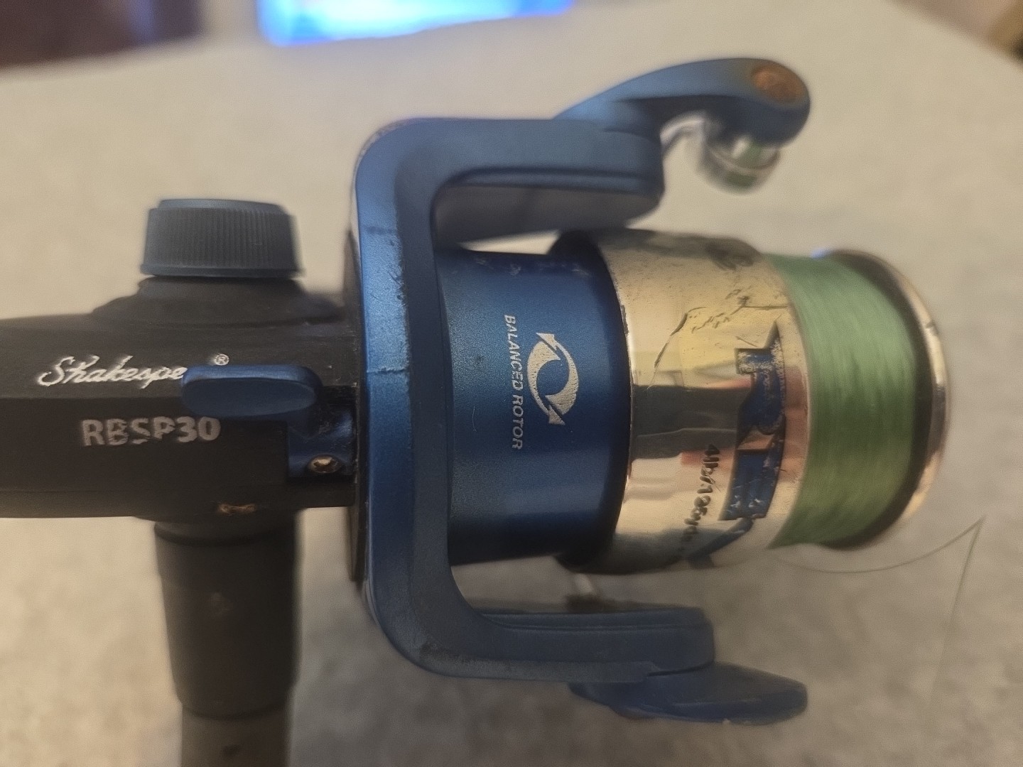 Blue Shakespeare Reverb RVBSP30 Spinning Fishing Reel Gear Ratio 5.5:1