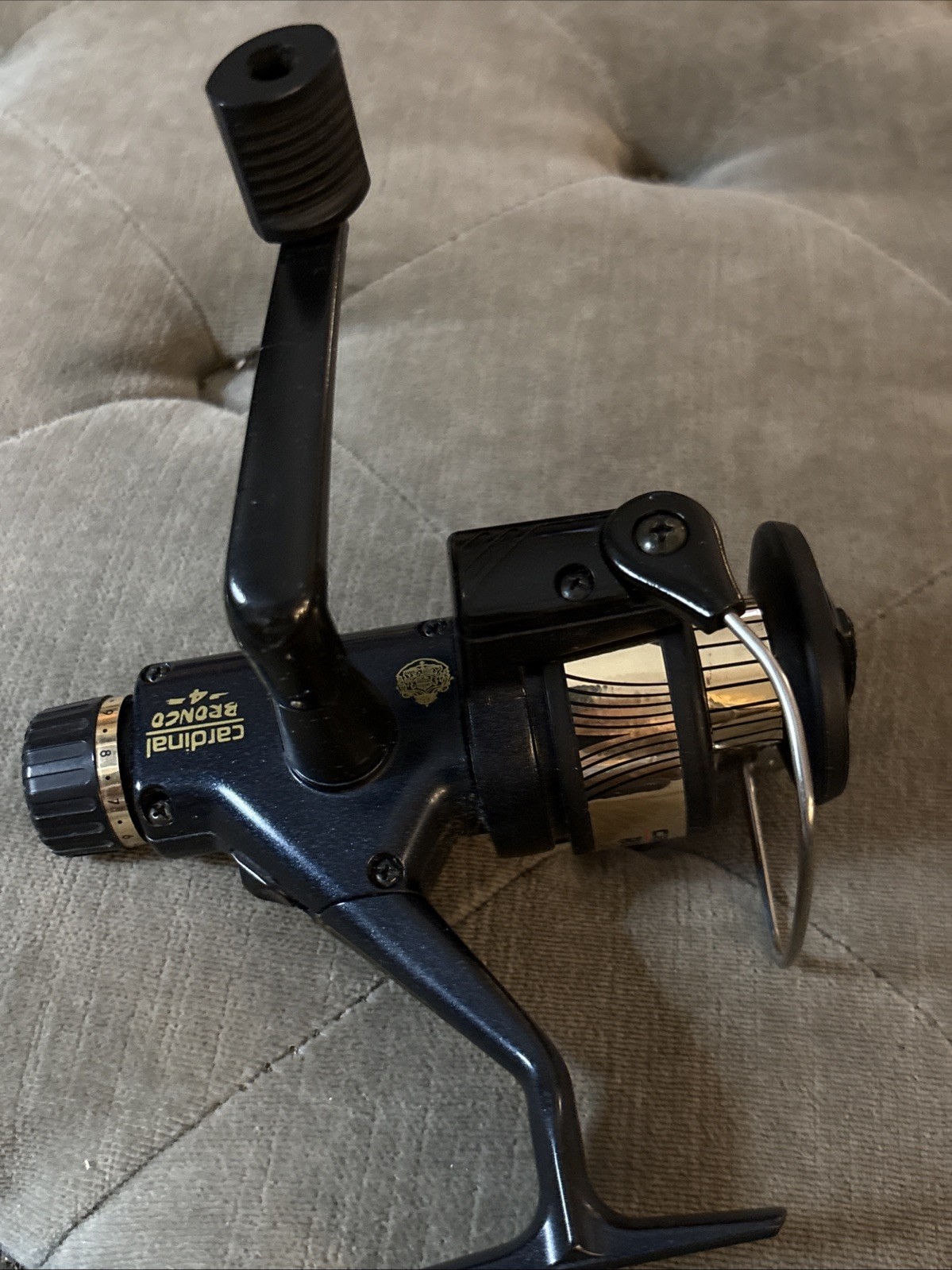 ABU Garcia Cardinal Bronco 4 Spinning Reel -Works Great !