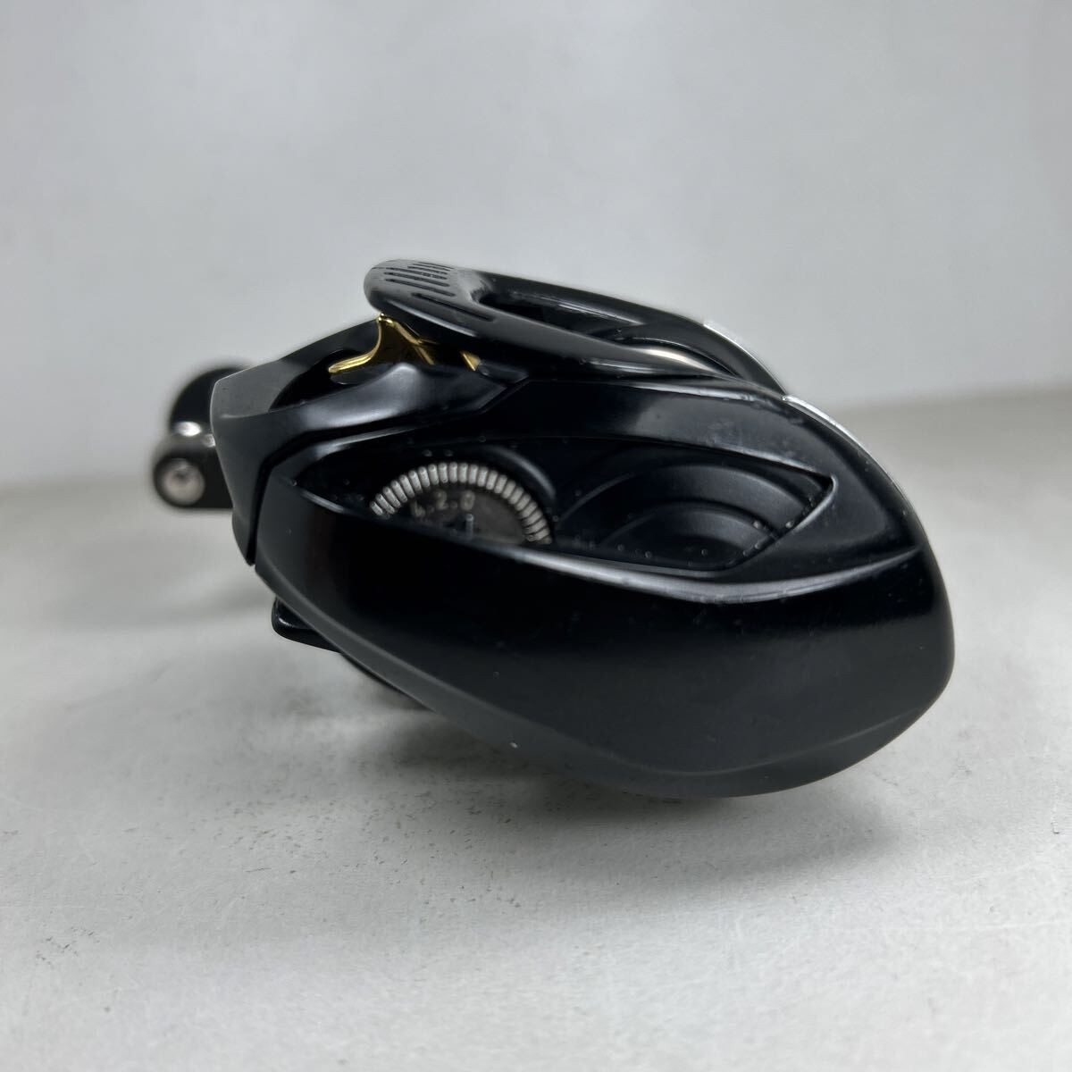 Daiwa 18 Zillion TW HLC 1516 7.3 Baitcasting Reel Japan