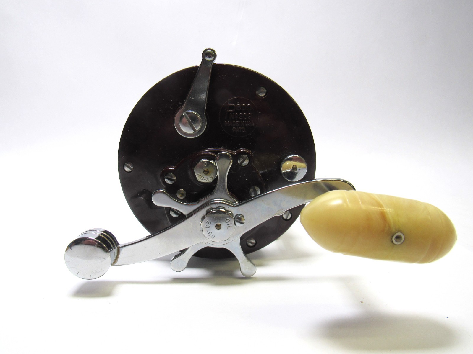 PENN REELS Automatic Patented Level-Wind Metal Spool Star Drag 350M