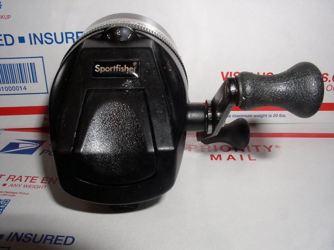 Sportfisher 460 ZR SPINCASTING Fishing Reel Dual Knob Handle VG NEW 12 LB. LINE