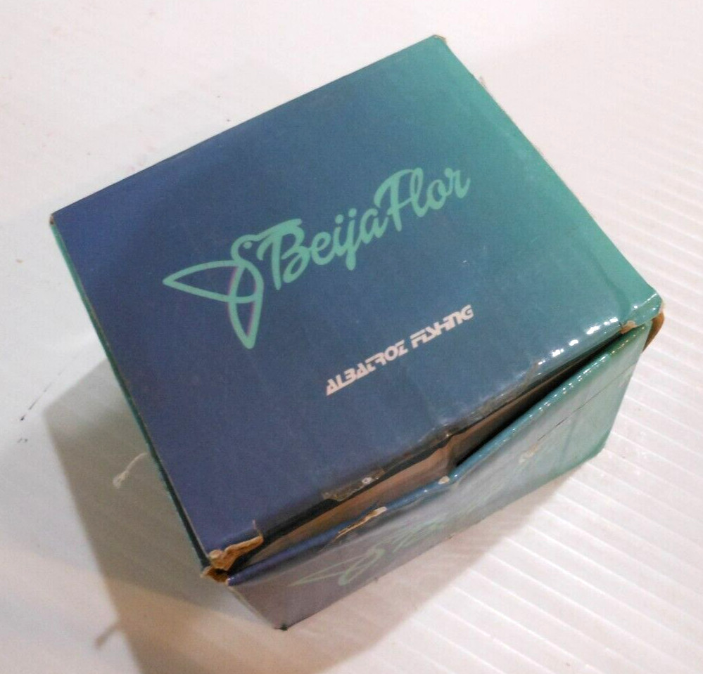 New in Box Closed Beija Flor 4F Fishing Reel Fishing Reel with Fishing Line