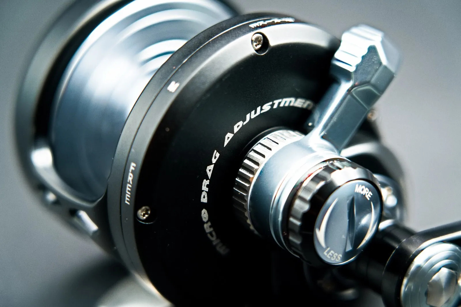 Maxel Jigging Reel Rage Pro 90 Lever Drag Conventional Reel Black/Light Gray