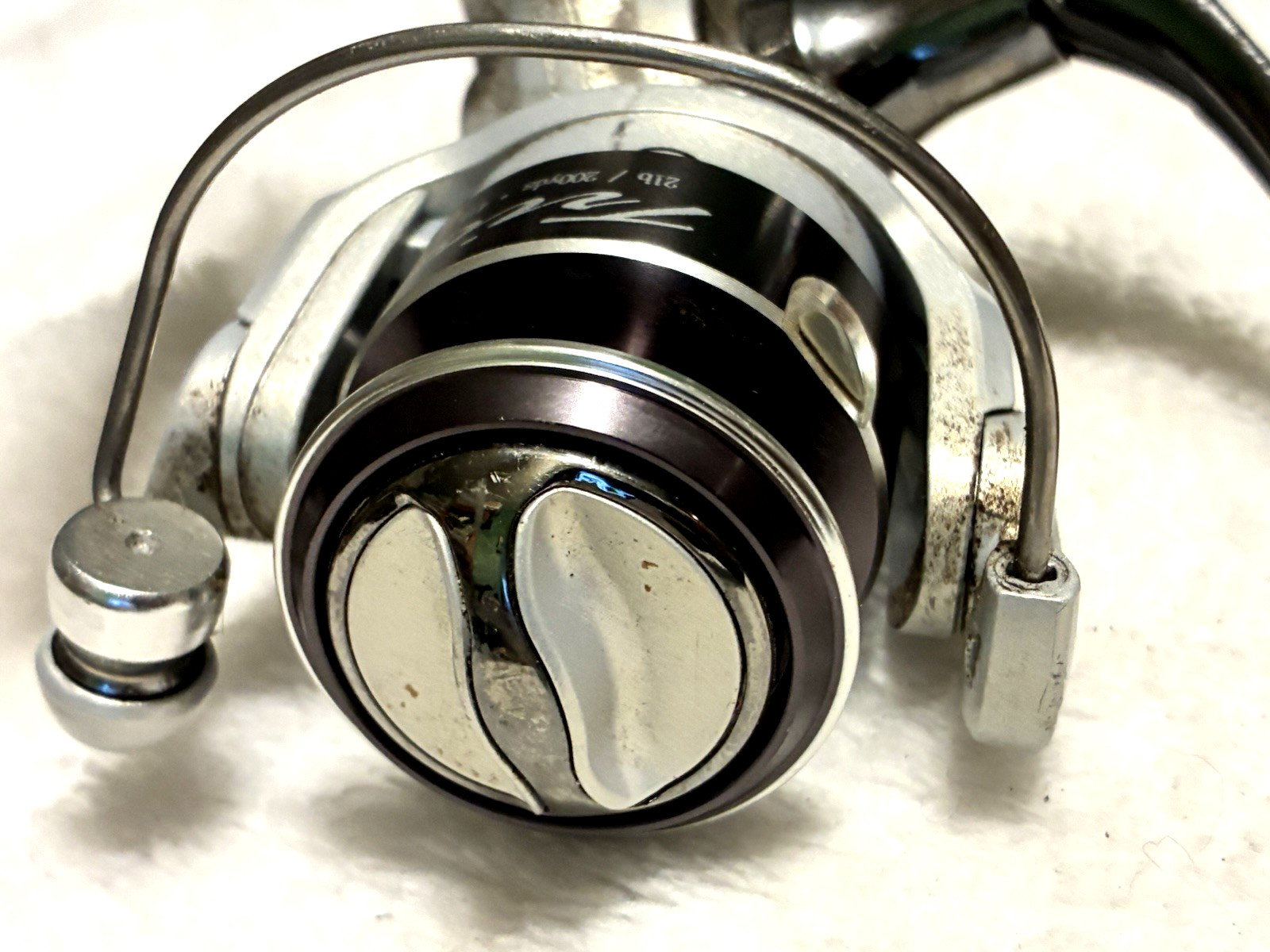 Nice Pflueger Trion TRI20 Ultra Light Spinning Fishing Reel