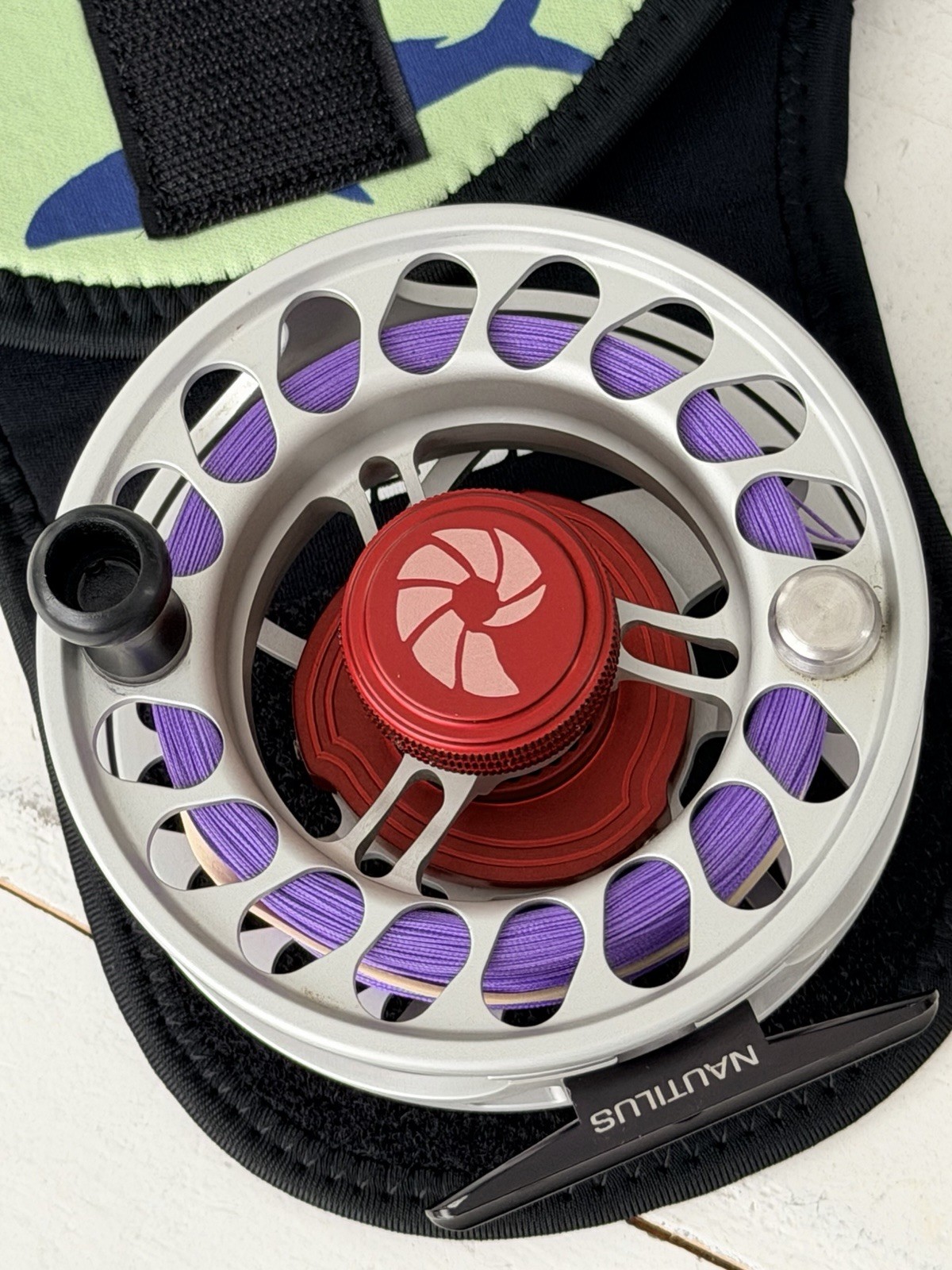**BEAUTIFUL** 🔥Nautilus CCFX2 6/8wt Fly Reel 🔥~LEGENDARY~