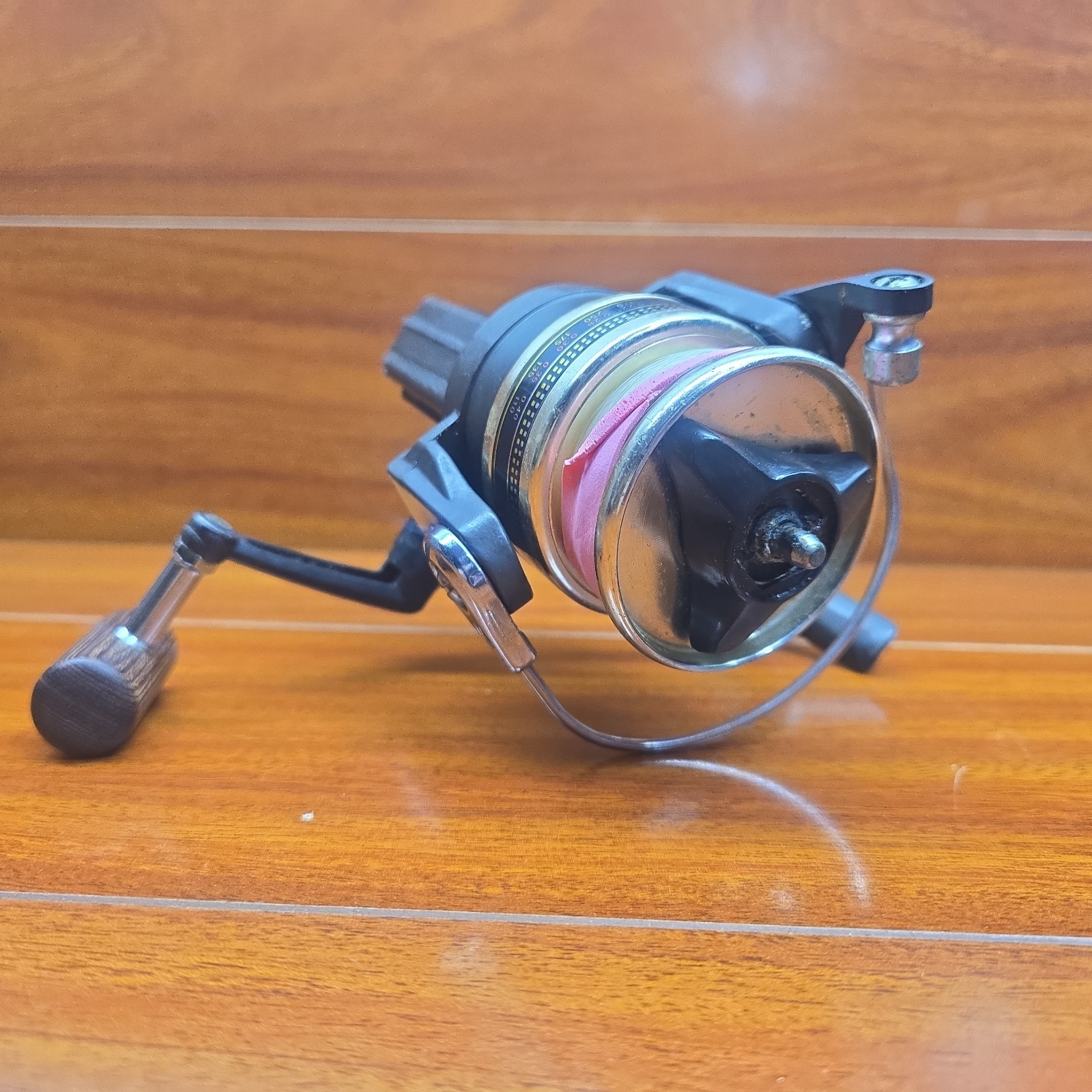Daiwa BG15 Spinning Fishing Reel 3 Ball Bearings Japan