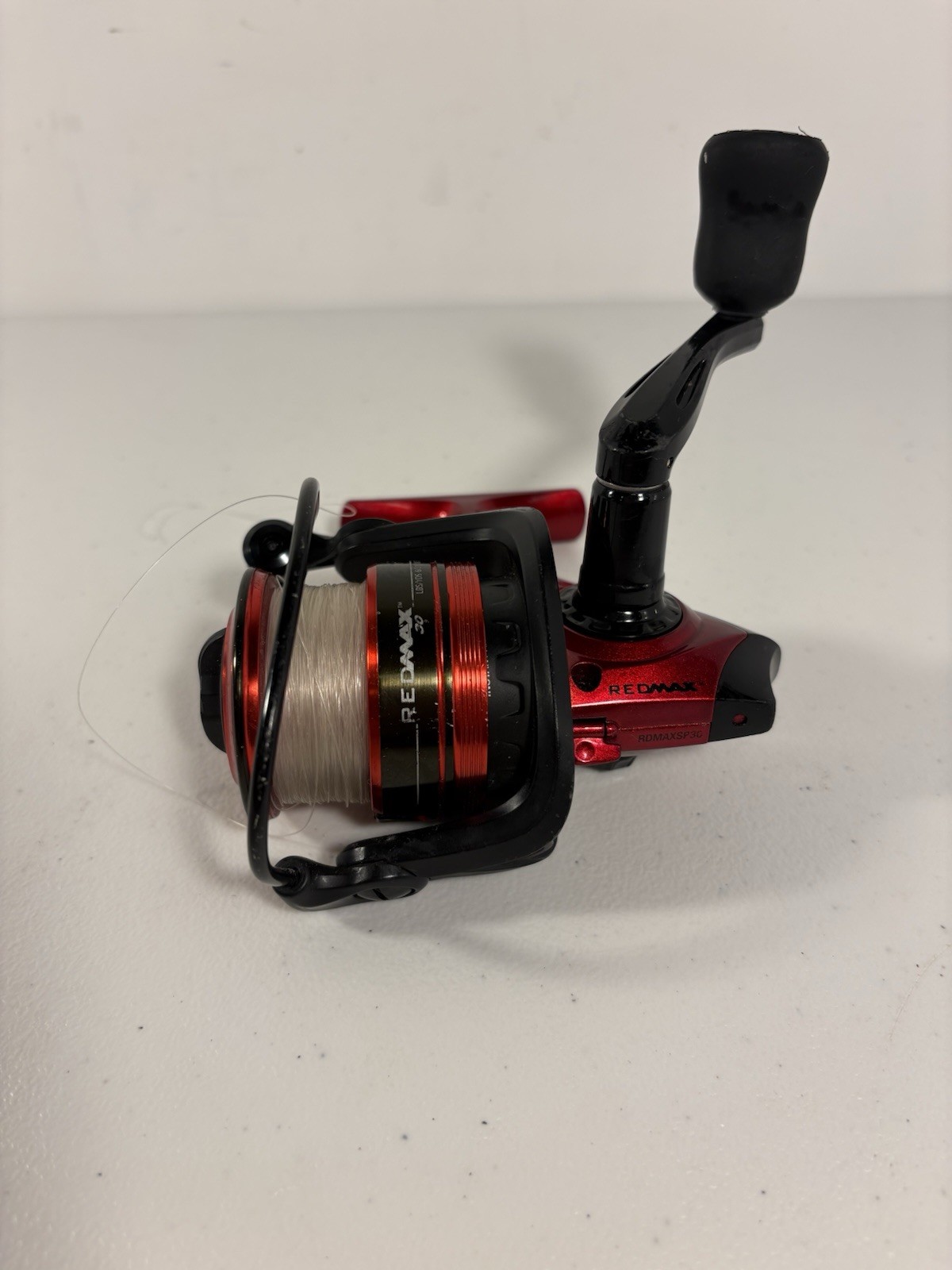 ABU GARCIA RED BLACK REDMAX 30 SPIN CAST FISHING REEL – G.R. – 5.1:1 RDMAXSP30