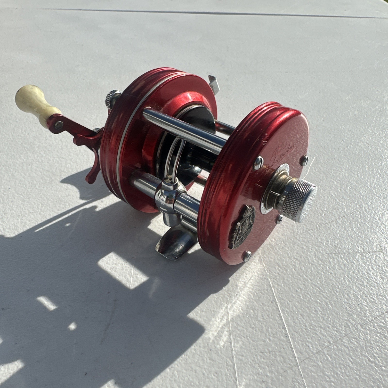 VTG Abu Garcia Ambassadeur No 5000 Red 4 Screw Reel Sweden 553803 Tested Smooth