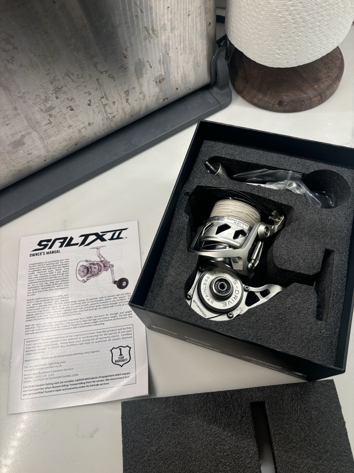 Tsunami SaltX II 4000 Spinning Reel Spinning Drag Titanium Silver/Black
