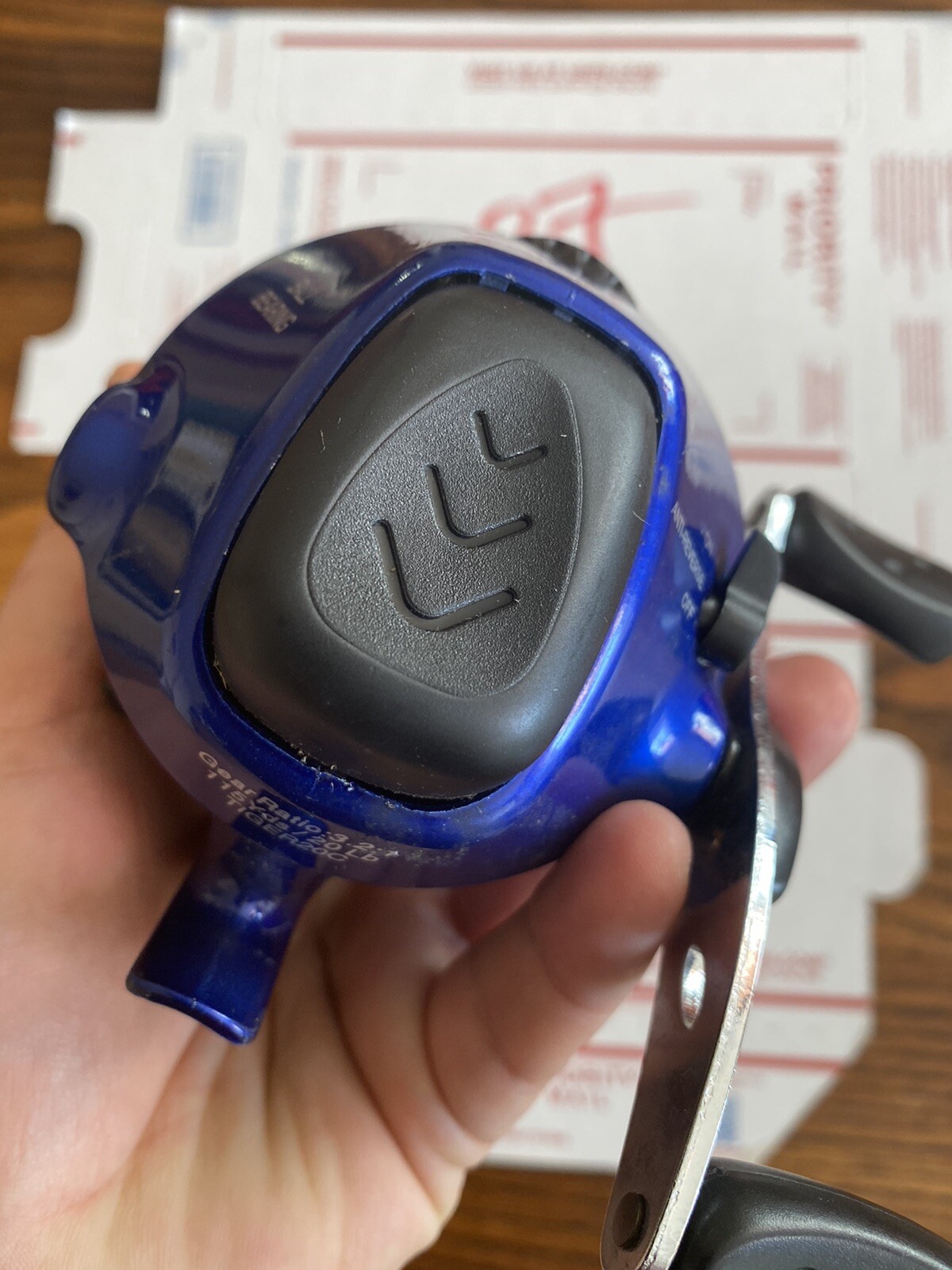 Shakespeare Tiger Spinning Fishing Reel 115yds/ 20lb BALL BEARING-Blue TIGER20C