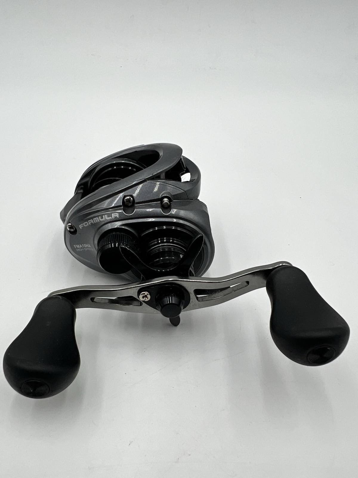 Bass Pro Shops Formula FMA10HA Baitcast Reel NICE CONDITION