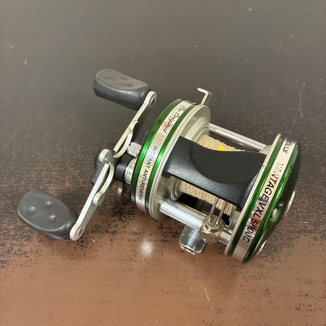 Abu Garcia Ambassador Vantage VXL 5000C Spinning Reel Used
