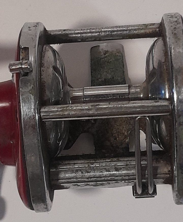 Vintage 940B Ocean City True Temper Salt Water Bait Casting Fishing Reel