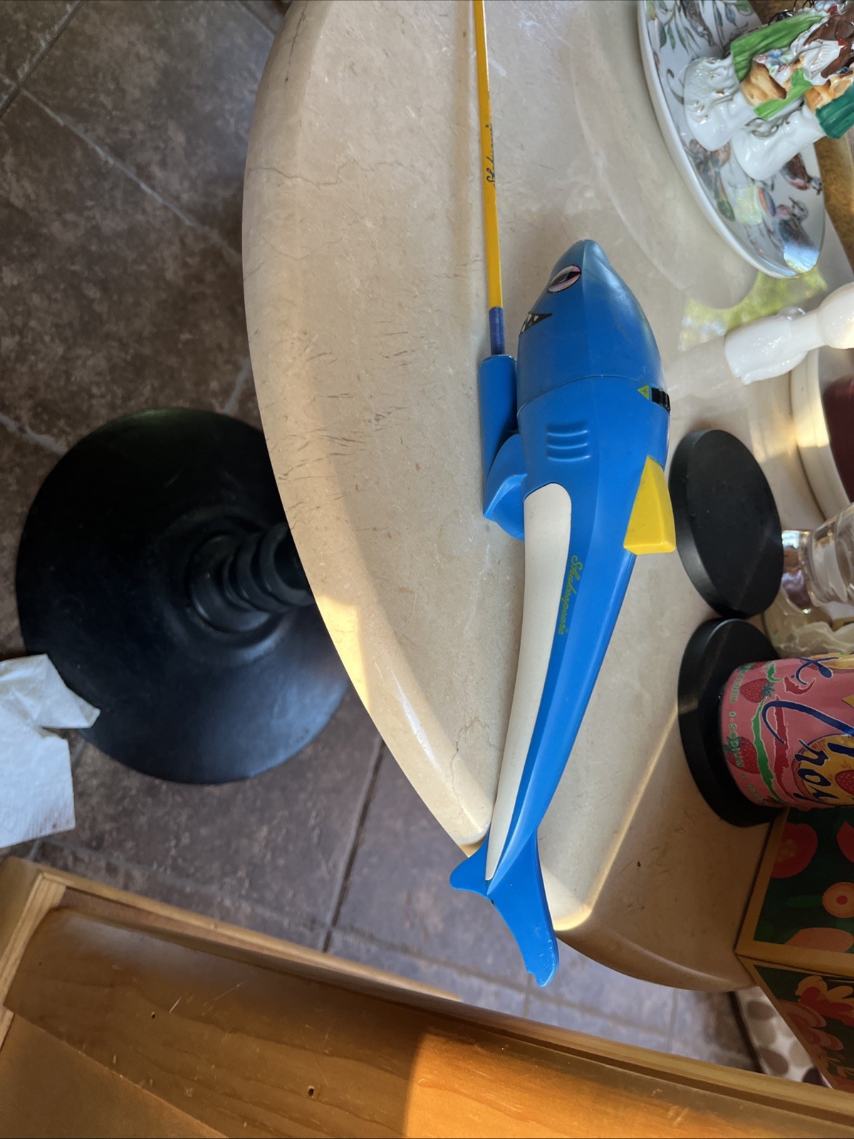 Shakespeare Children’s Shark Rod &reel