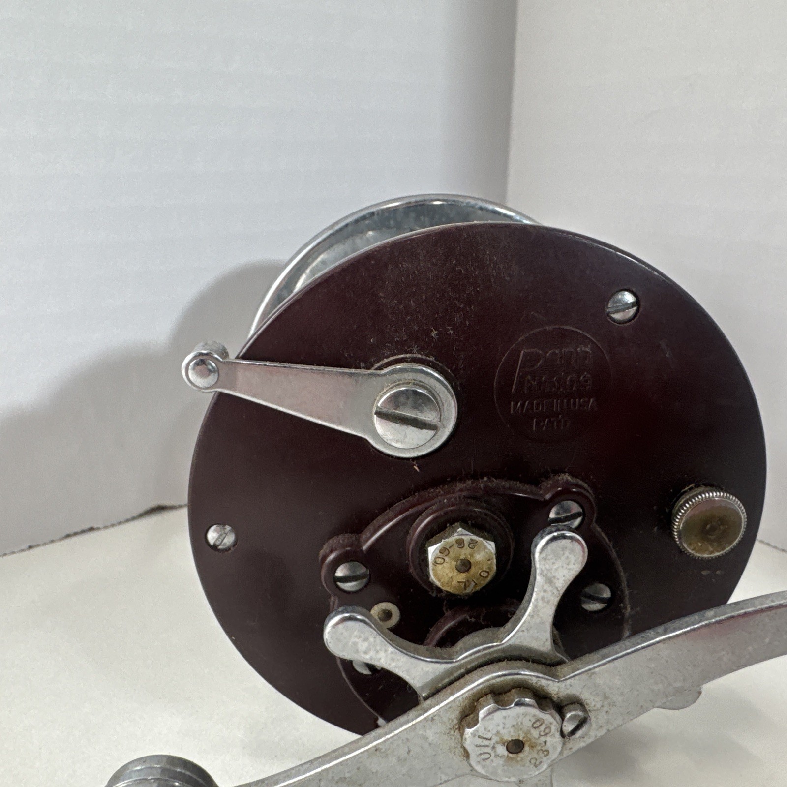 Vintage Penn Peer 309 Level Wind Baitcasting Saltwater Fishing Reel USA