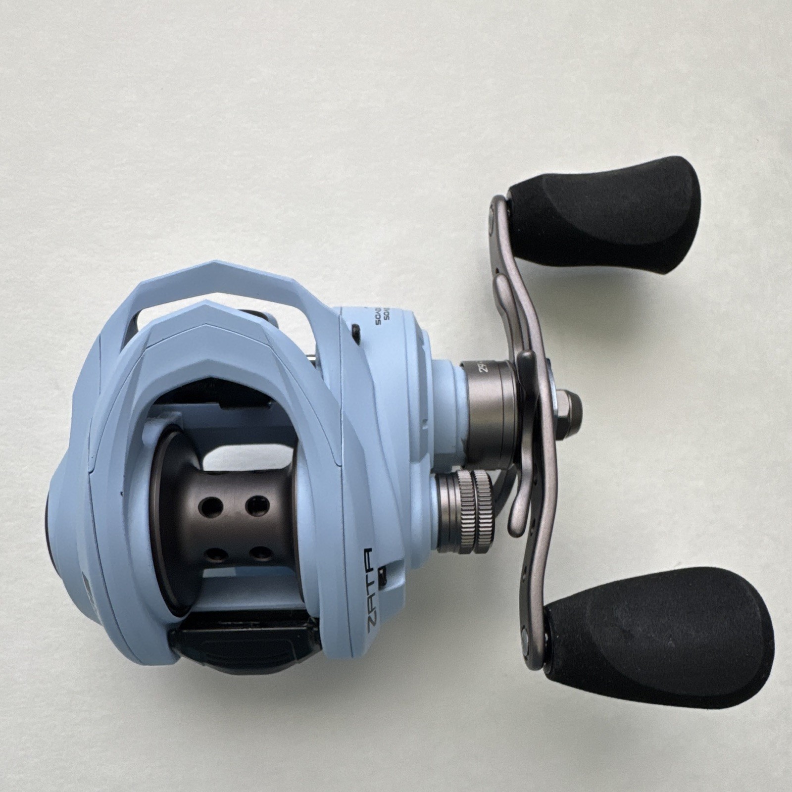 Abu Garcia Zata Baitcast Reel 7.1:1 Right Hand 10 + 1 Bearing System