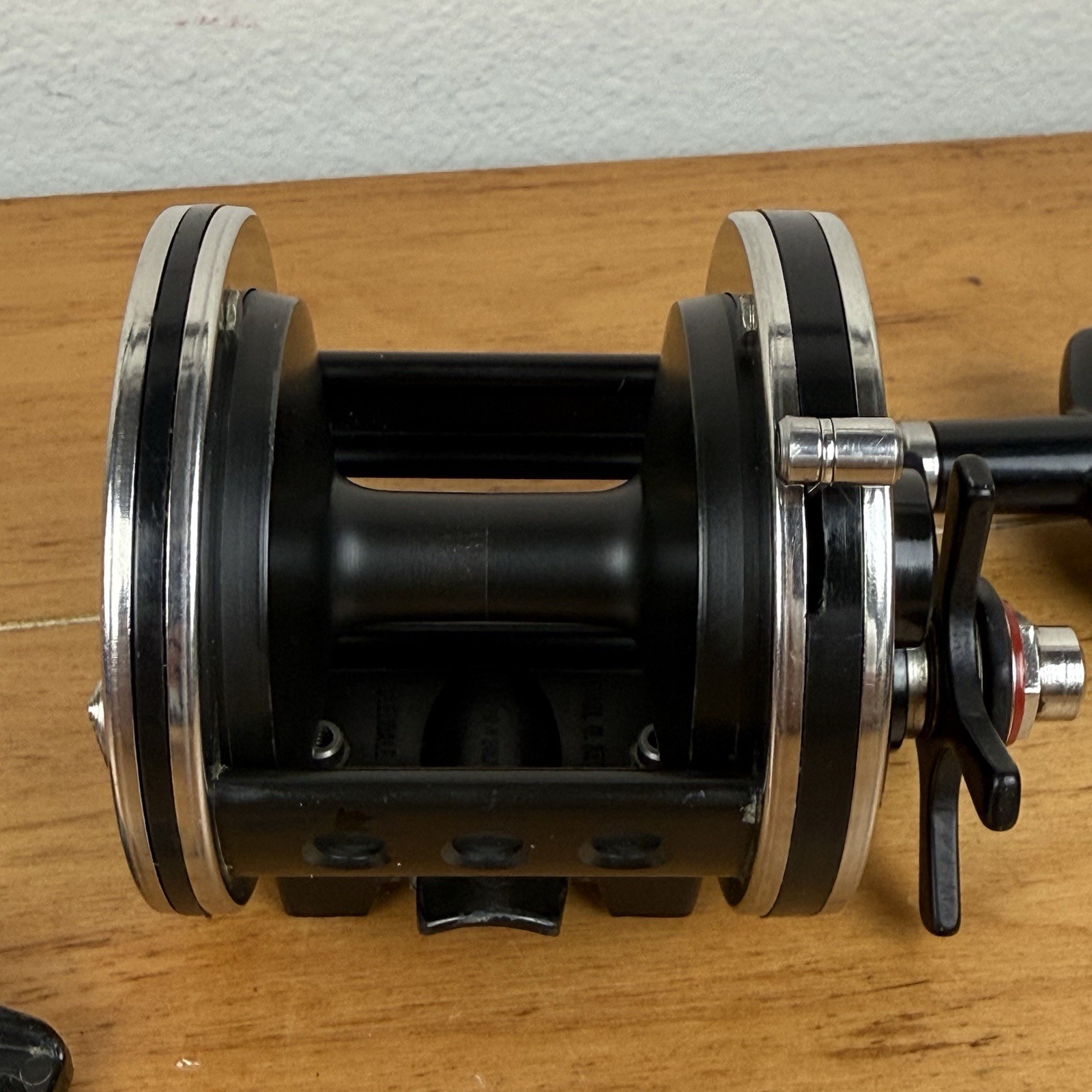 Newell P332-F Fishing Reel Ball Bearing Made in USA in Nice Condition