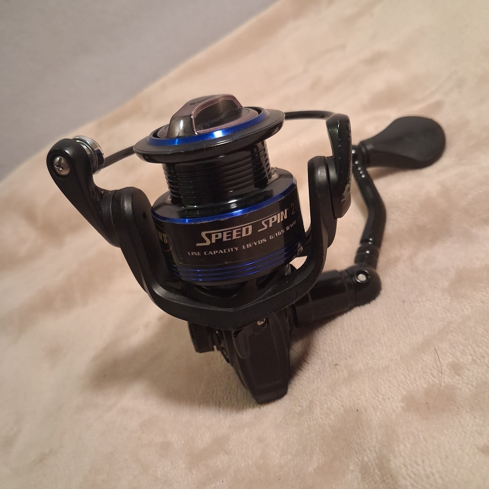 Lew’s American Hero Speed Spin 200 Spinning Reel AH200 6.2:1 Fishing Reel