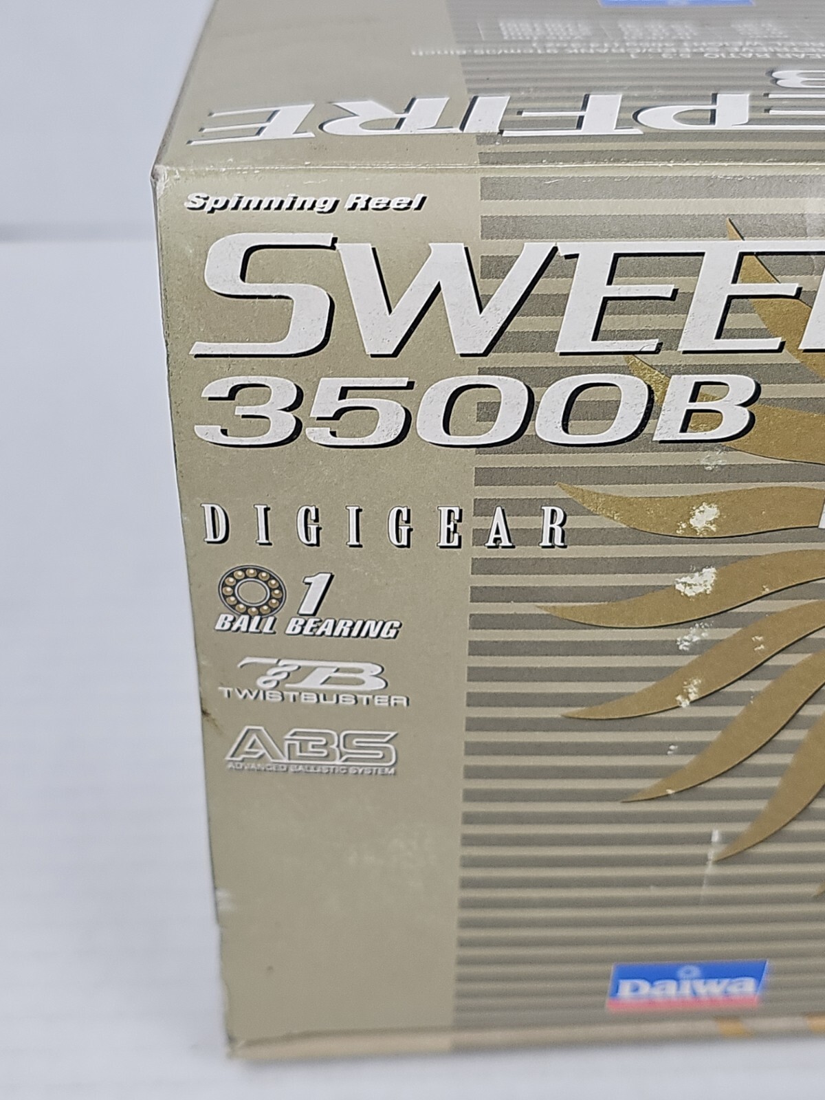 Diawa Sweepfire 3500B Spinning Reel 5.3:1 Crank Reel