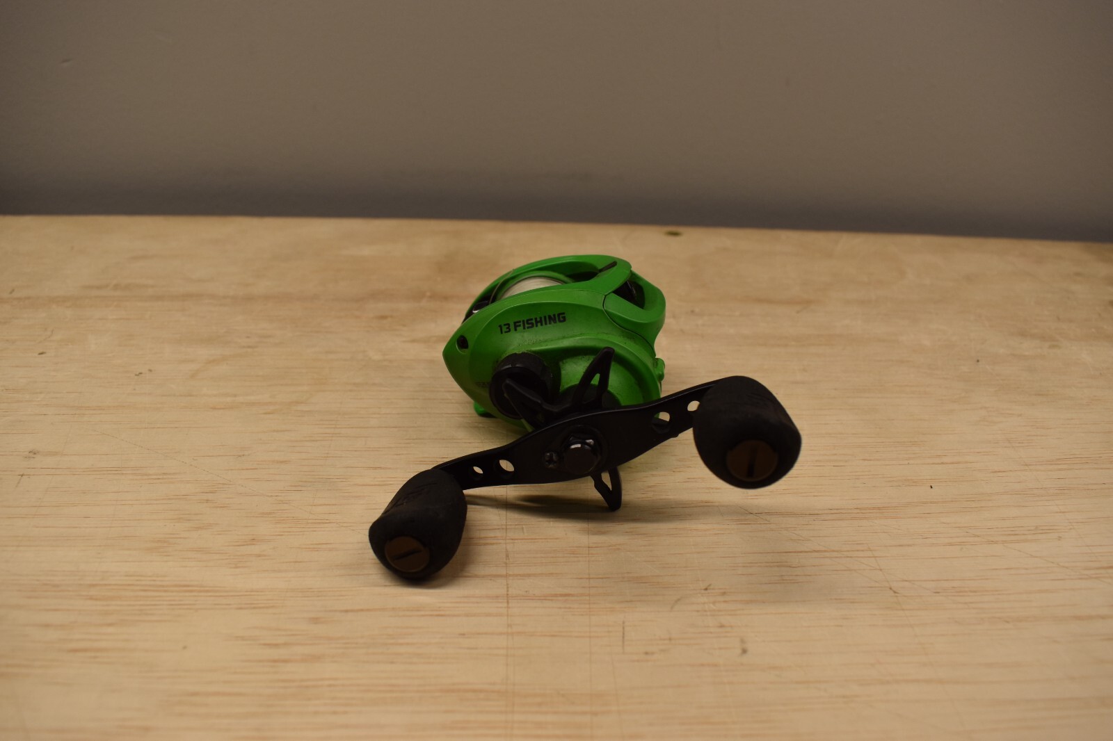 13 Fishing Inception Sport Z 7.3:1 Right Hand Casting Reel