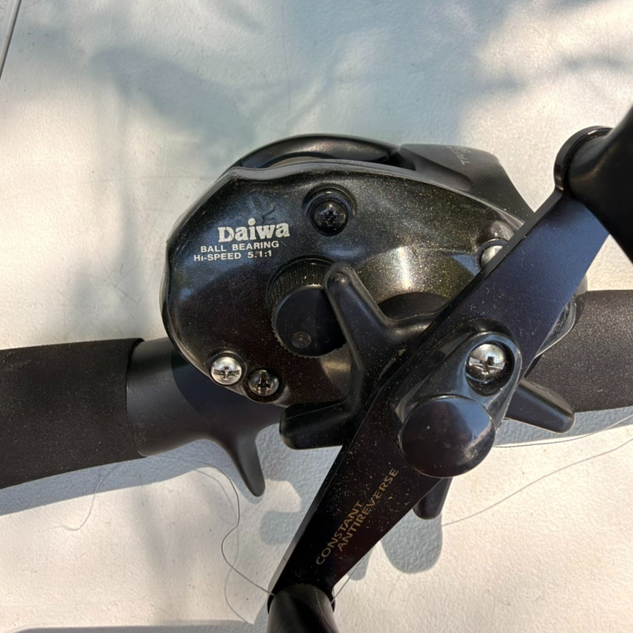 Daiwa Triforce-S 153B Baitcasting Reel With Power Plus Graphie Rod Combo