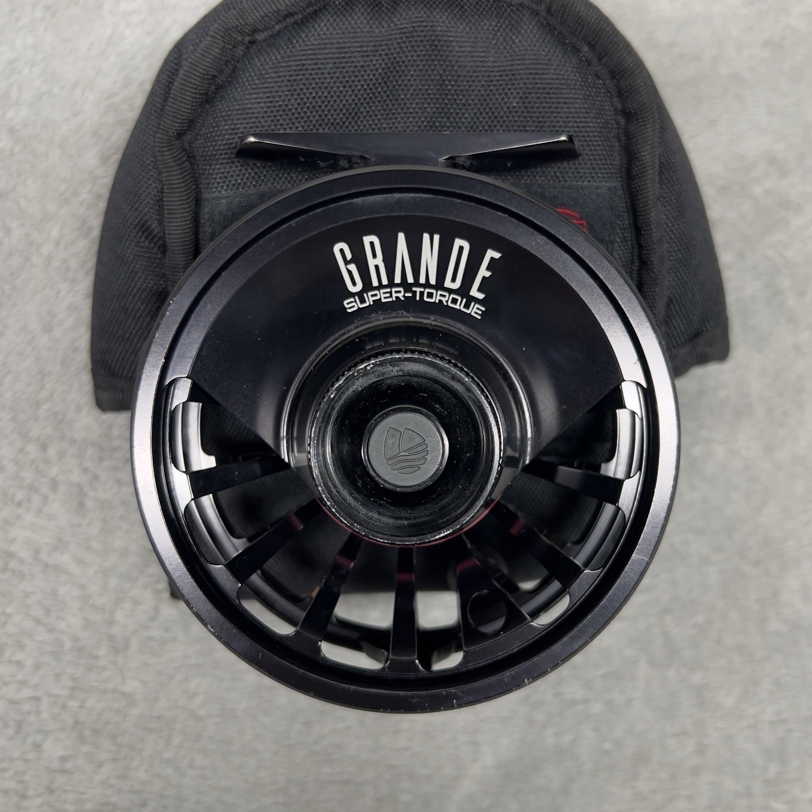 Redington GRANDE Fly Reel 5/6/7wt Large Arbor Black Aluminum Sealed Torque