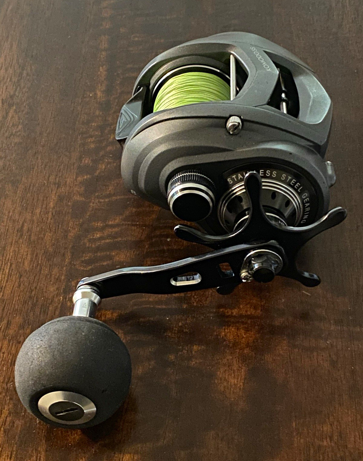 Okuma Komodo SS 471 Baitcasting Reel – Star Drag 8 SS bearings.