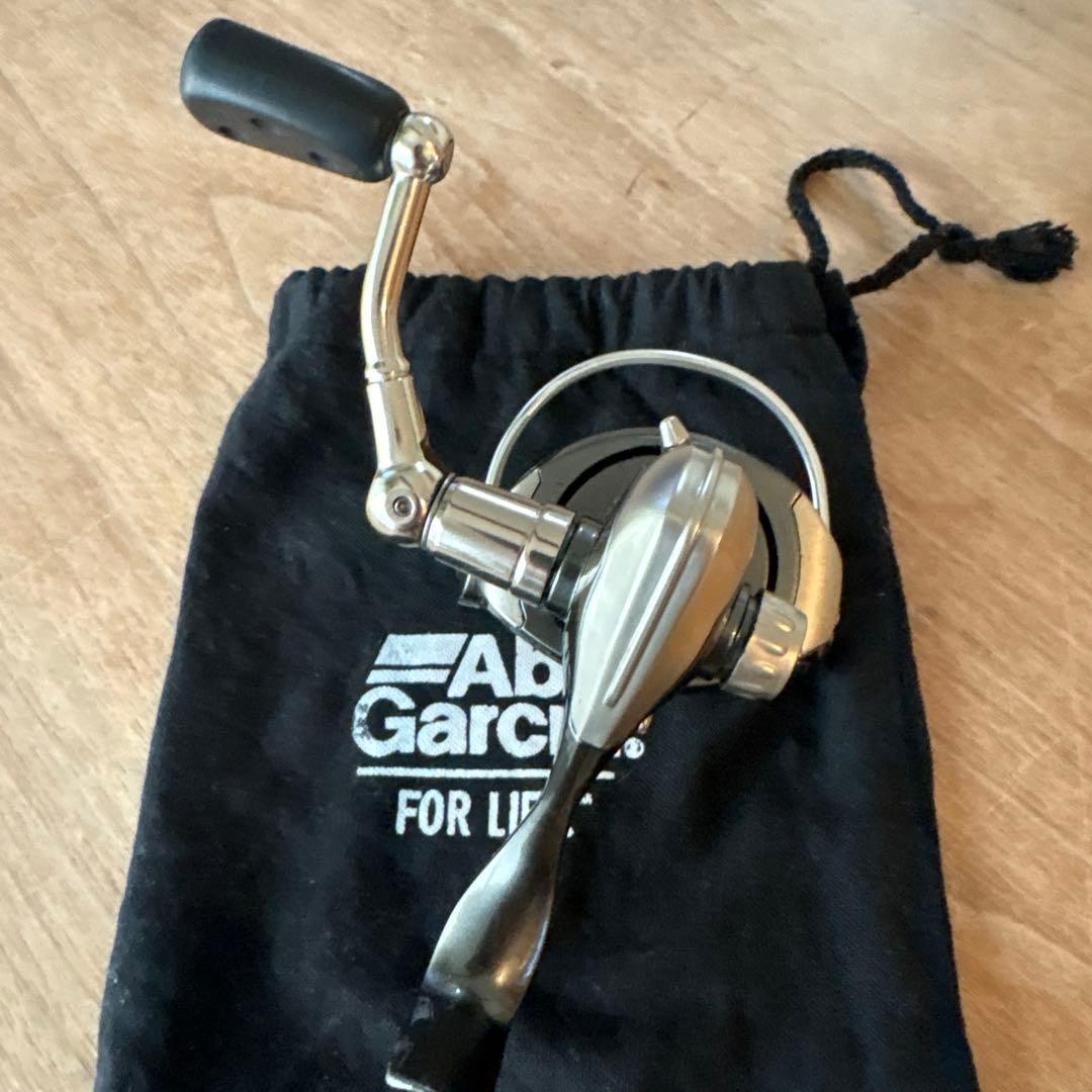Abu Garcia Cardinal 601ALB Reel with Storage Bag